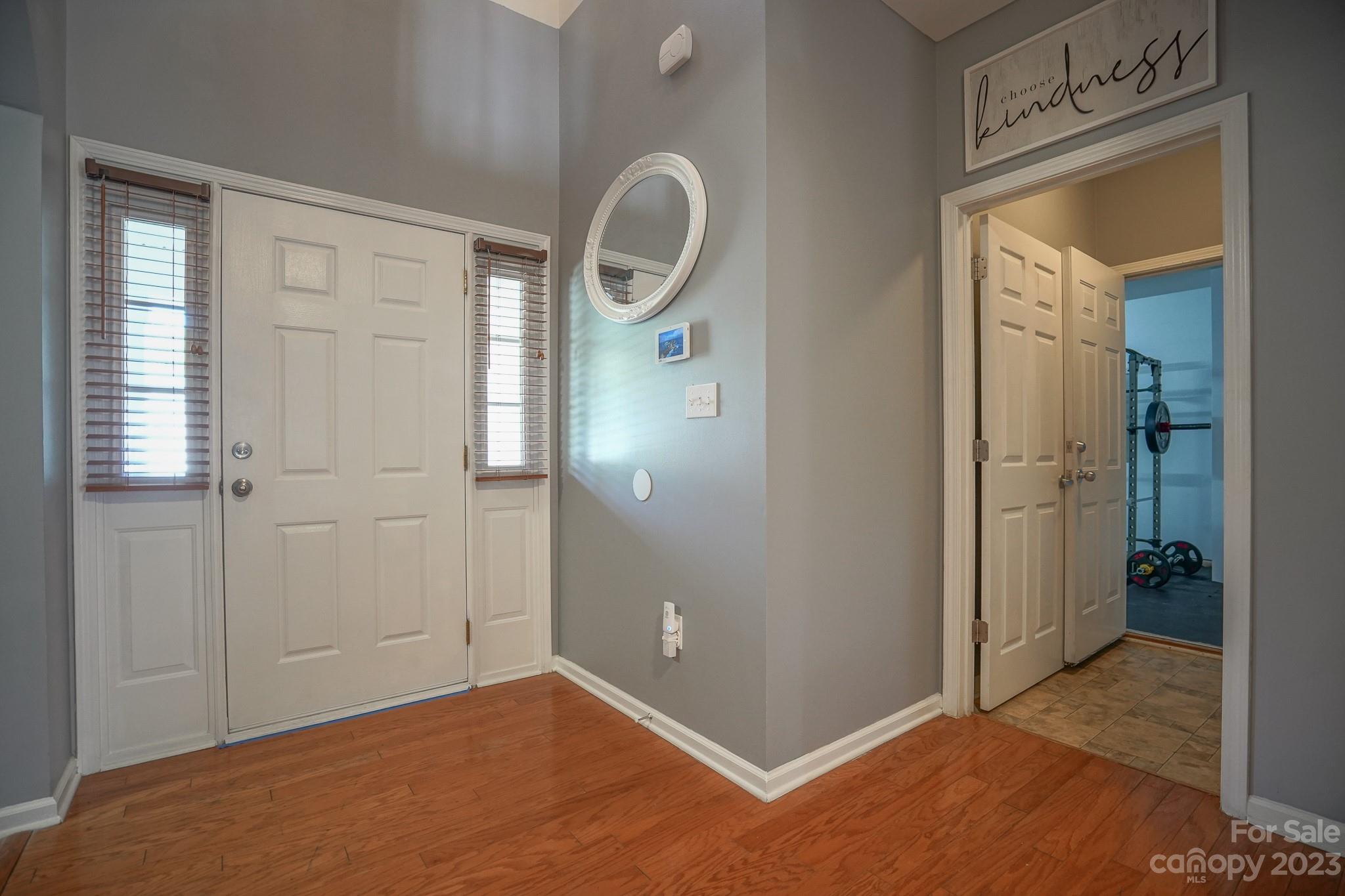 1008 Reigate Road Property Photo 3