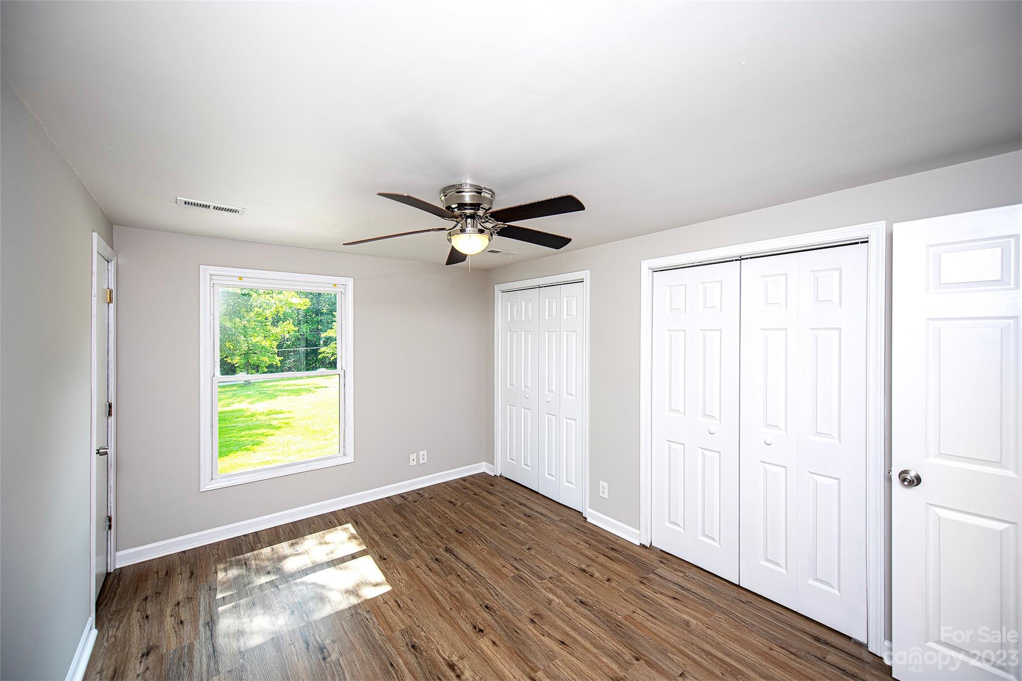 711 Shoreline Drive Property Photo 24