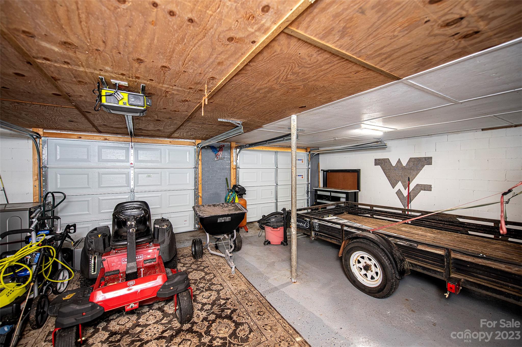 711 Shoreline Drive Property Photo 28