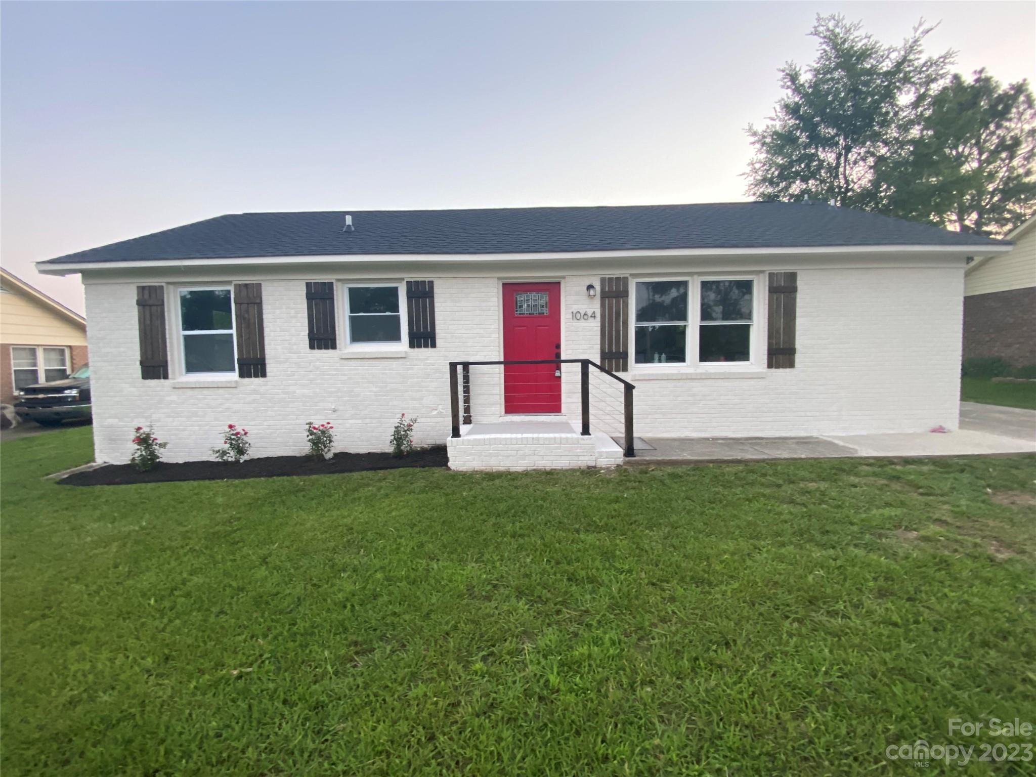 1064 Winchester Drive Property Photo 7