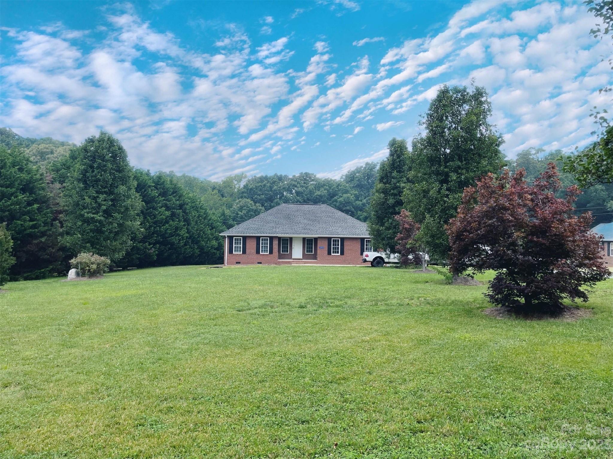 18943 Huneycutt Mill Road Property Photo 2