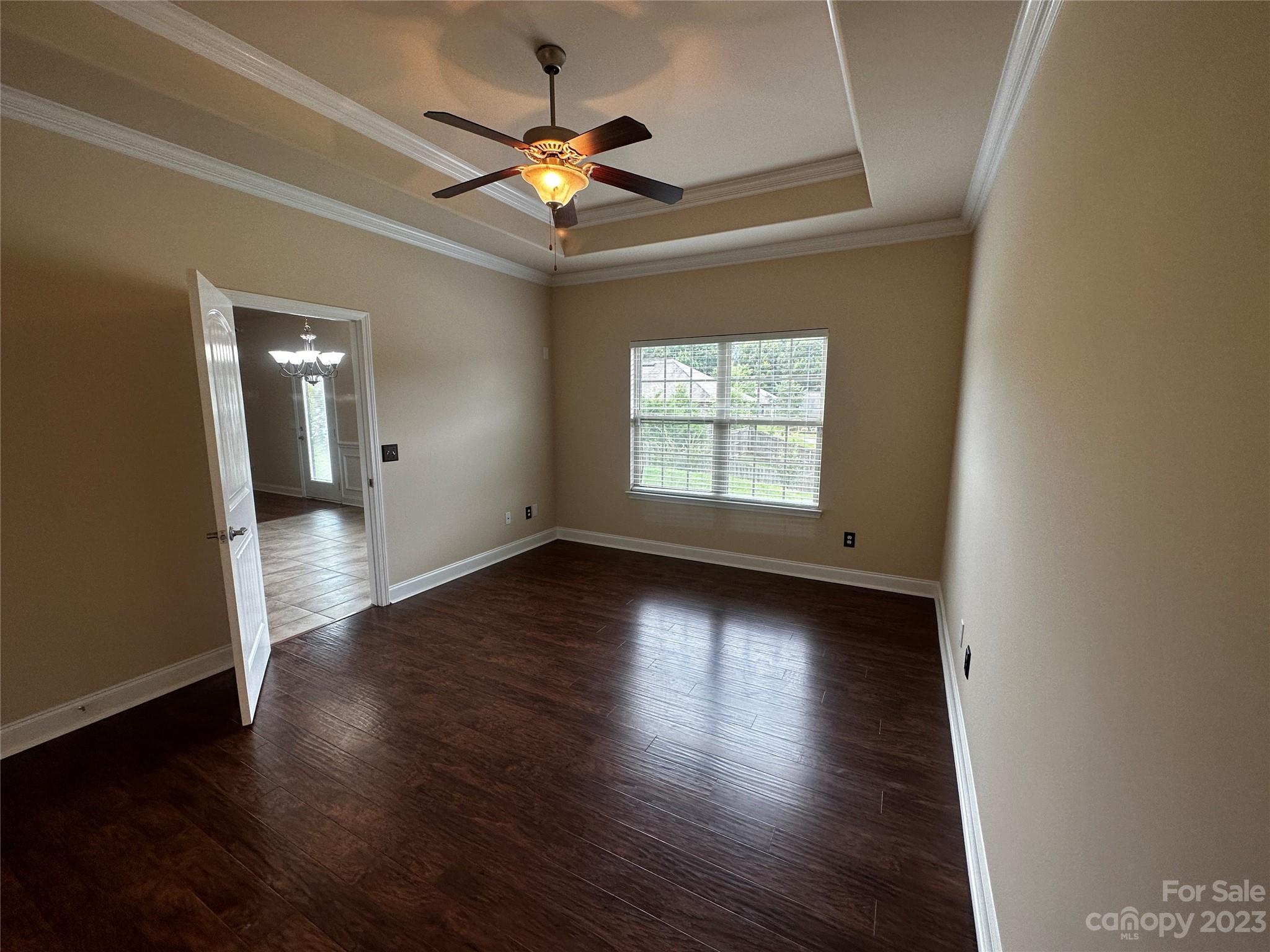 7252 Kenyon Drive Property Photo 5