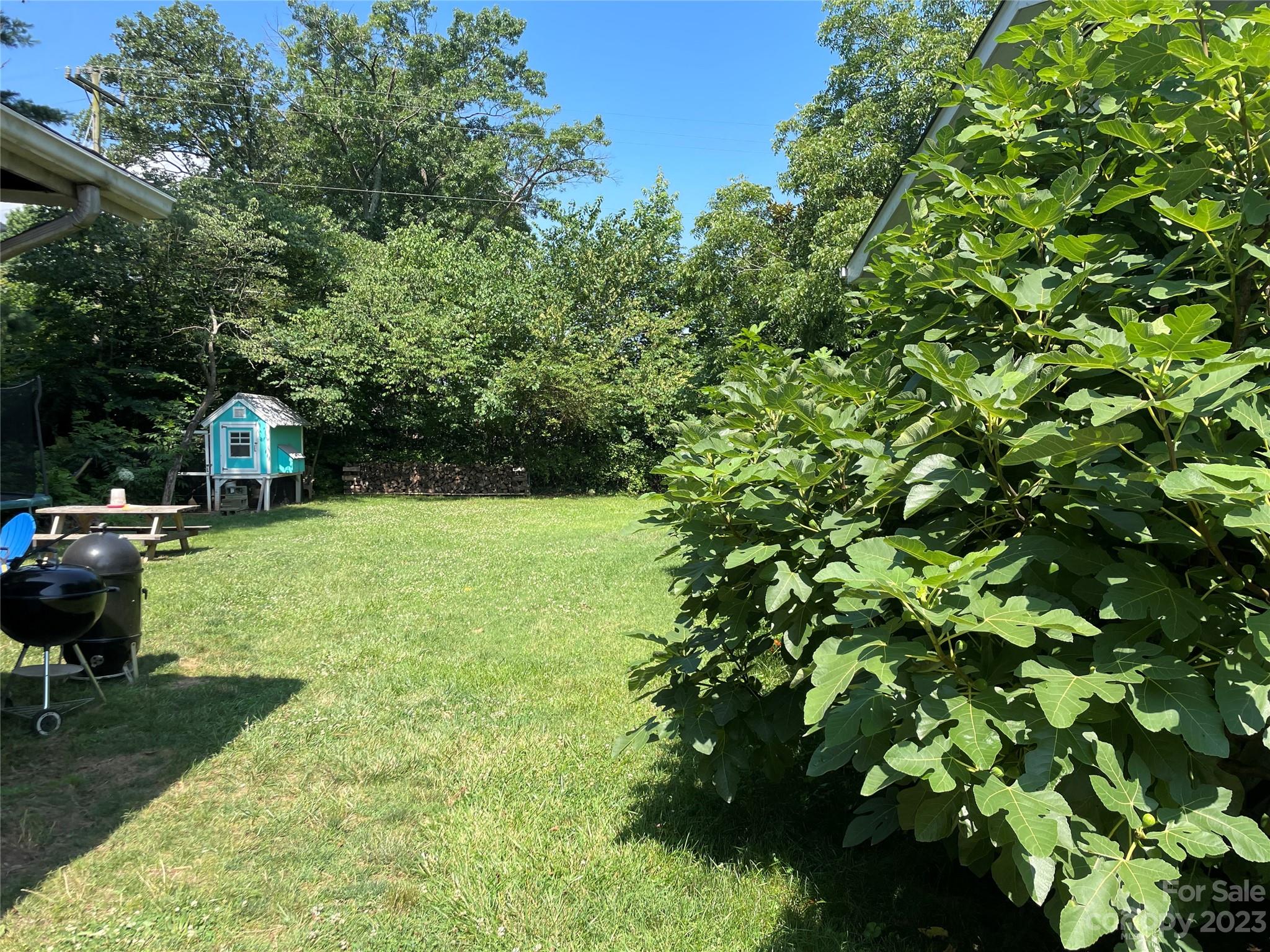 1304 Klondale Avenue Property Photo 16