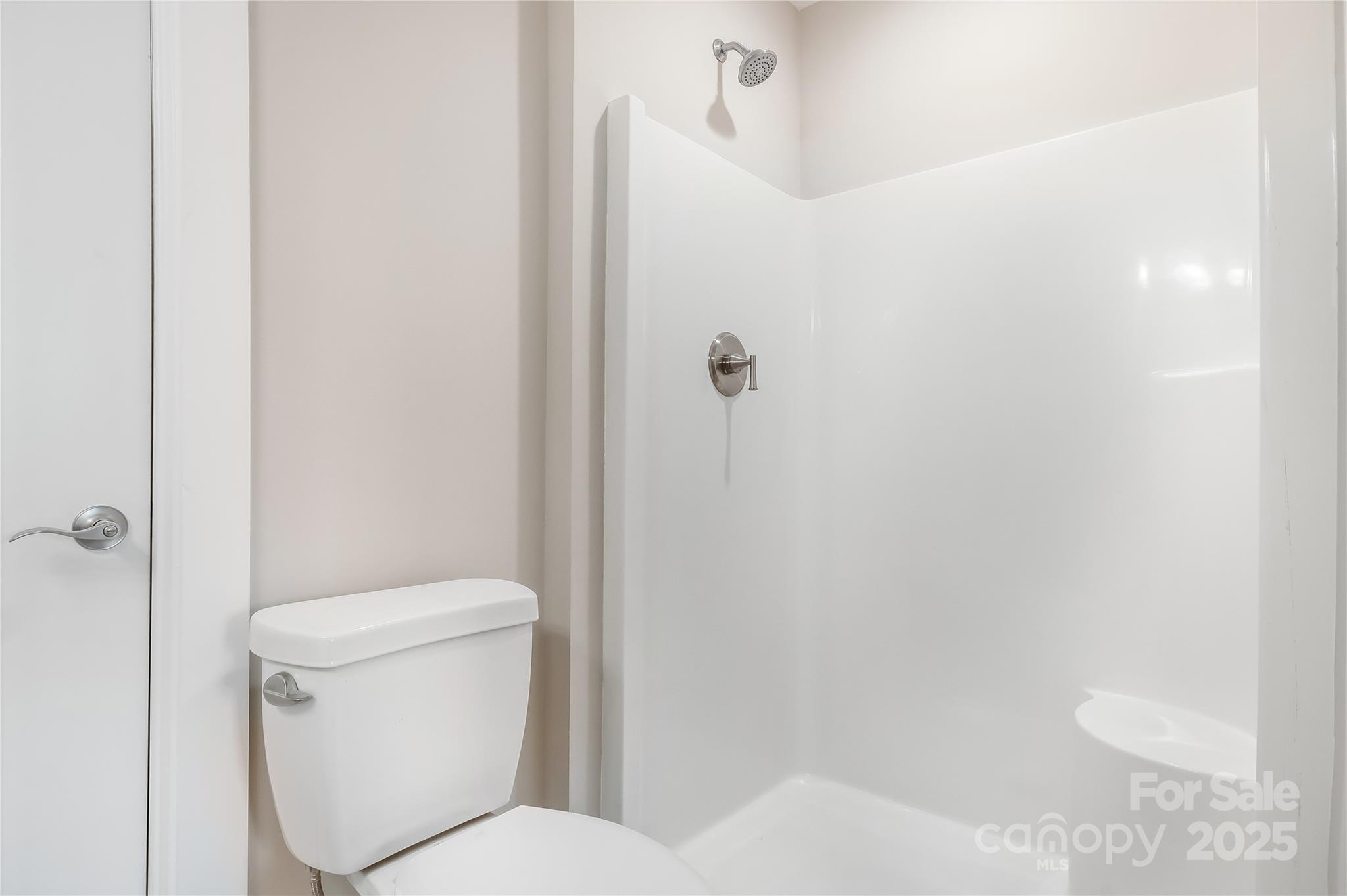 48 Creekside View Drive 15 Property Photo 28