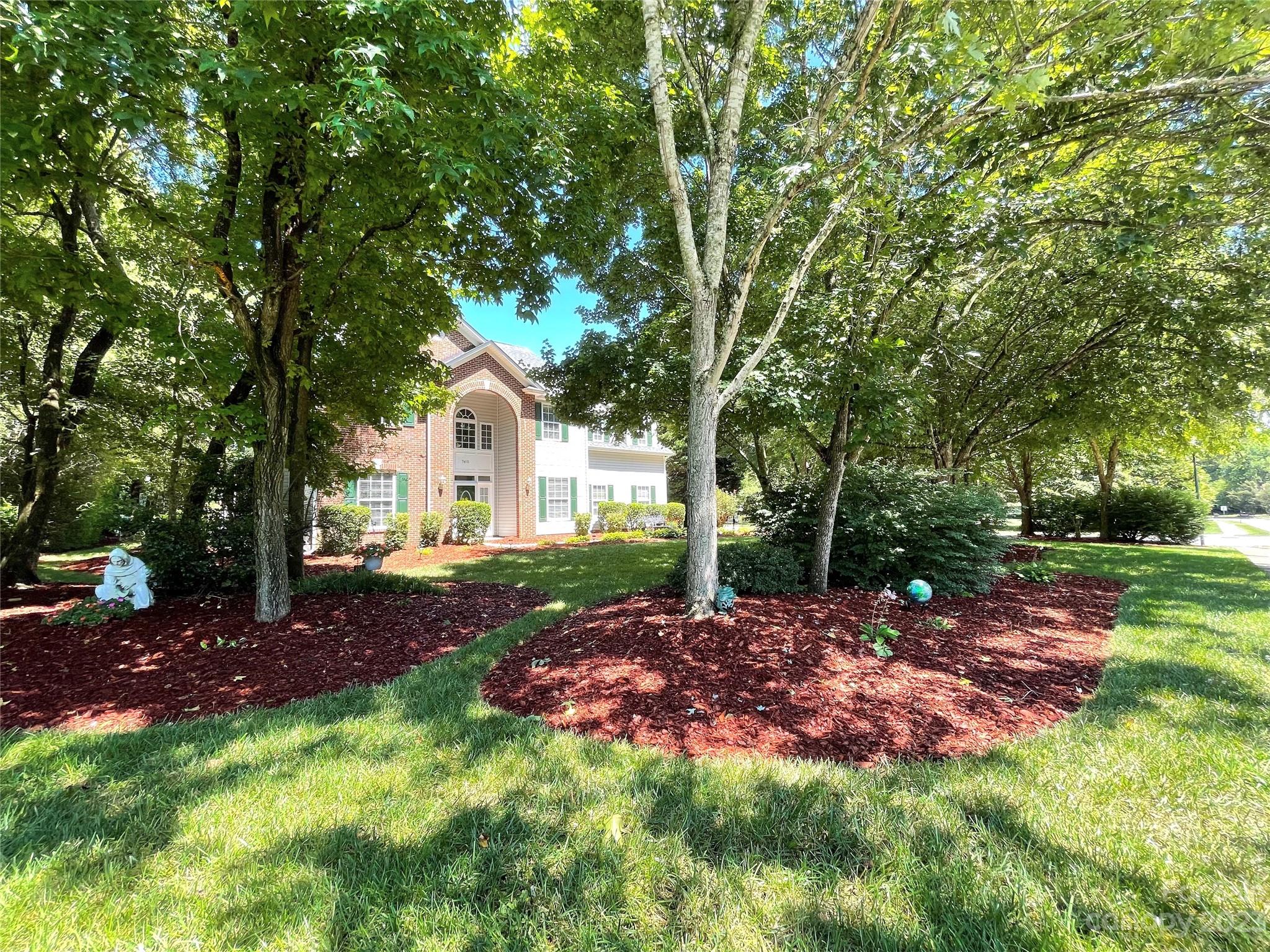 7402 Hannah Alexander Lane Property Photo 35