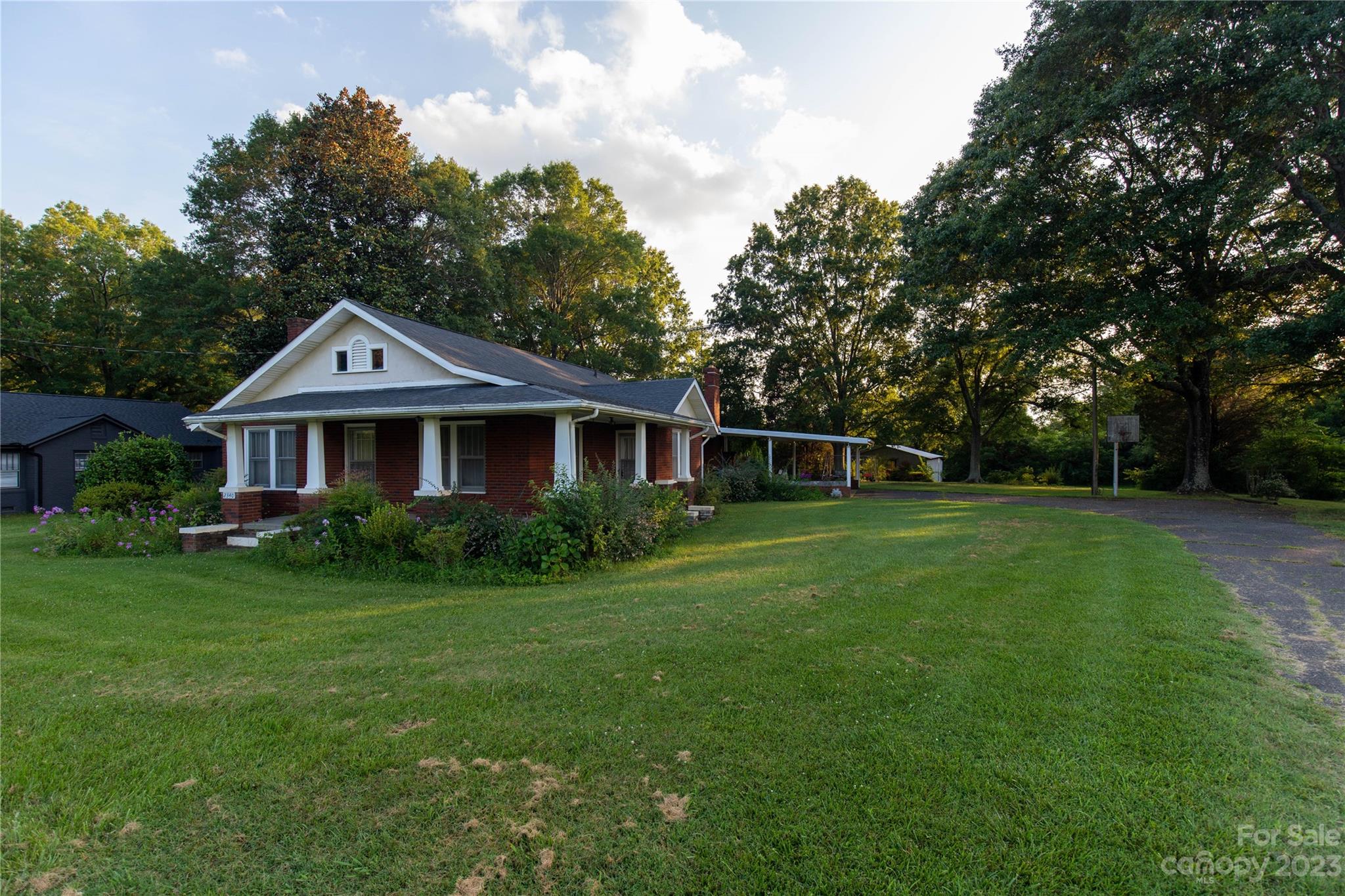2340 Statesville Highway Property Photo 2
