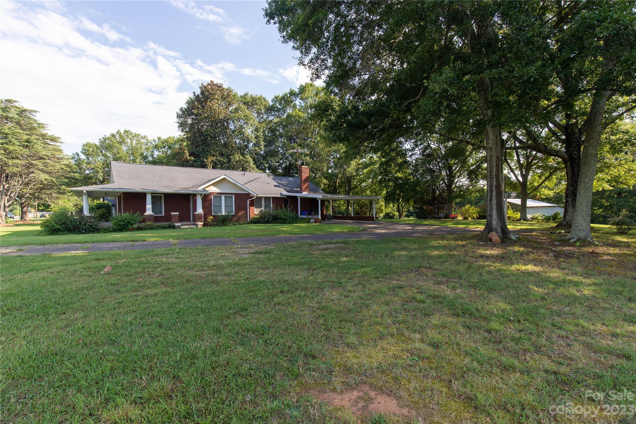 2340 Statesville Highway Property Photo 6