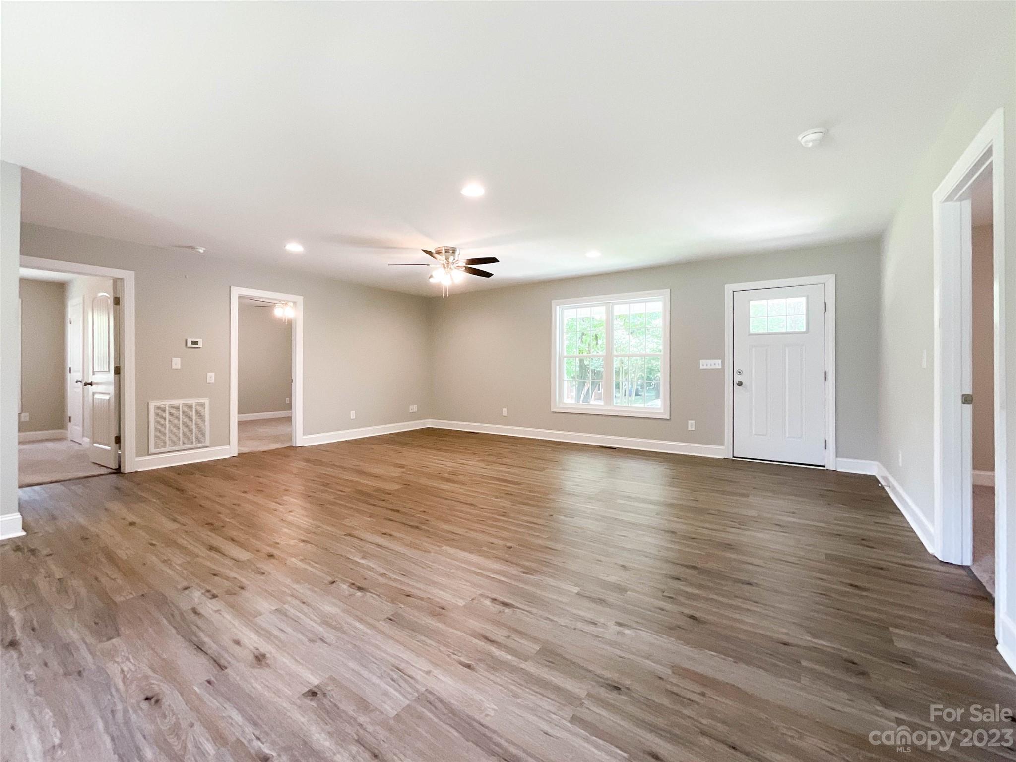 1523 E Liberty Street Property Photo 20