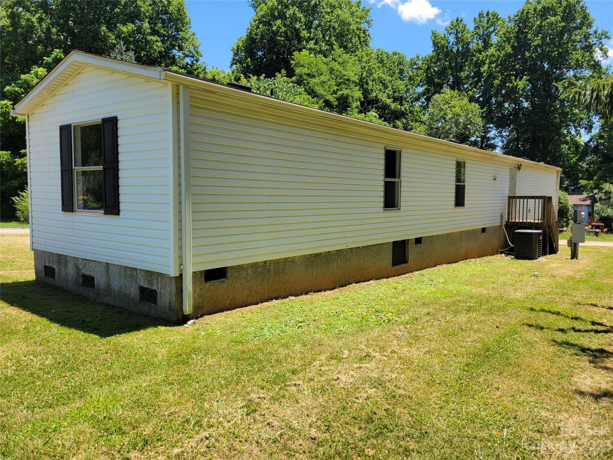 165 Ridgedale Road Property Photo 2