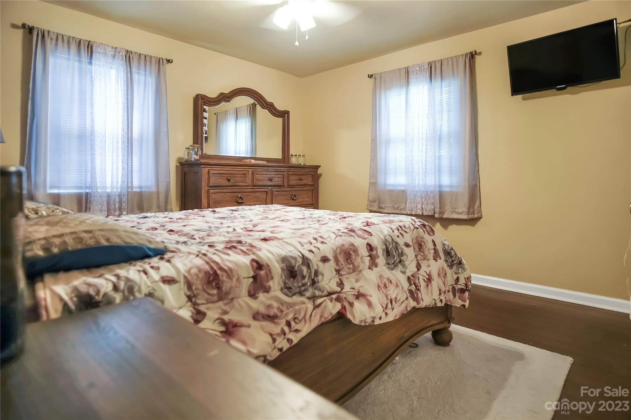 605 Jackson Street Property Photo 24