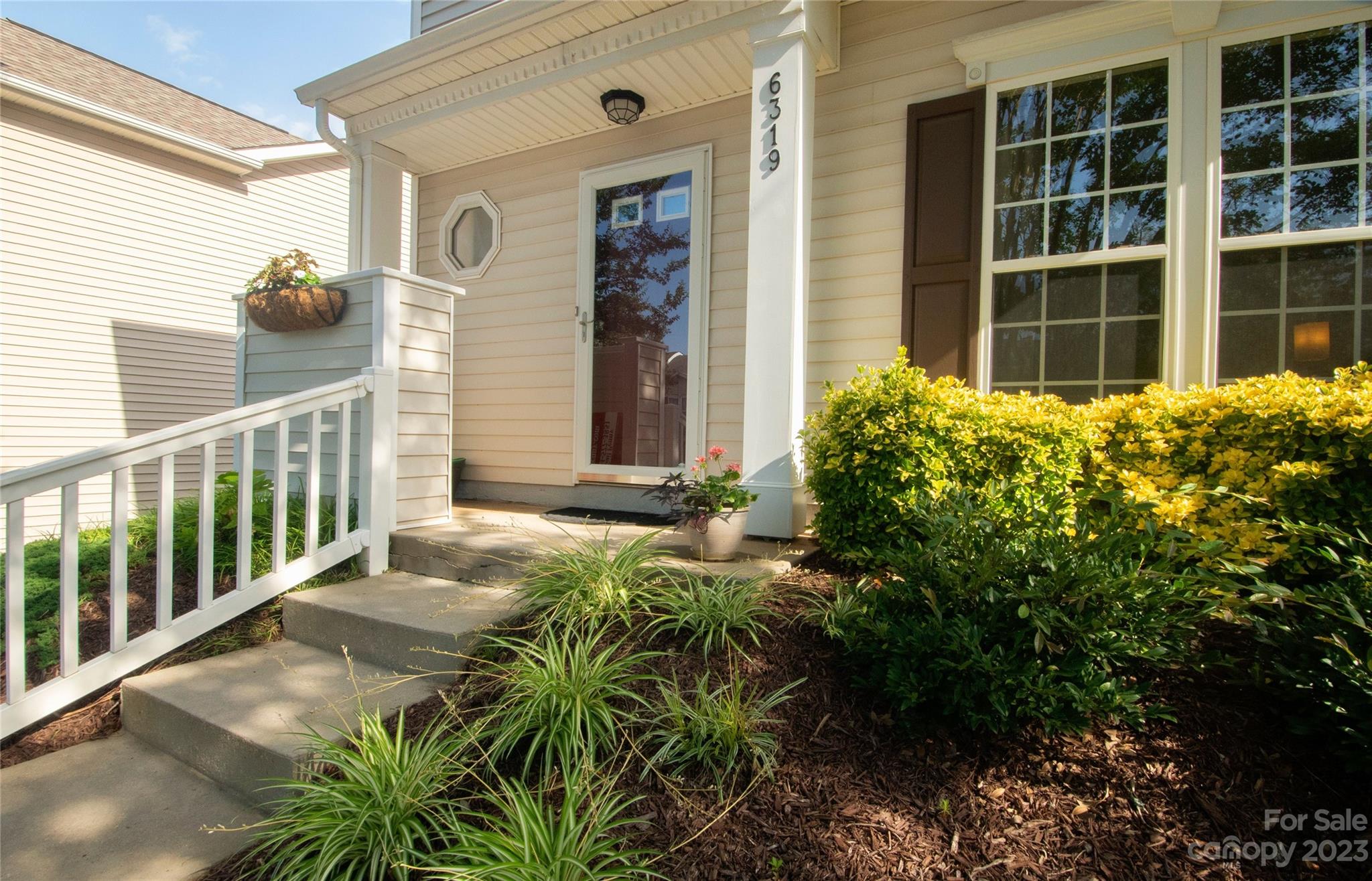 6319 Rhodins Lane Property Photo 2