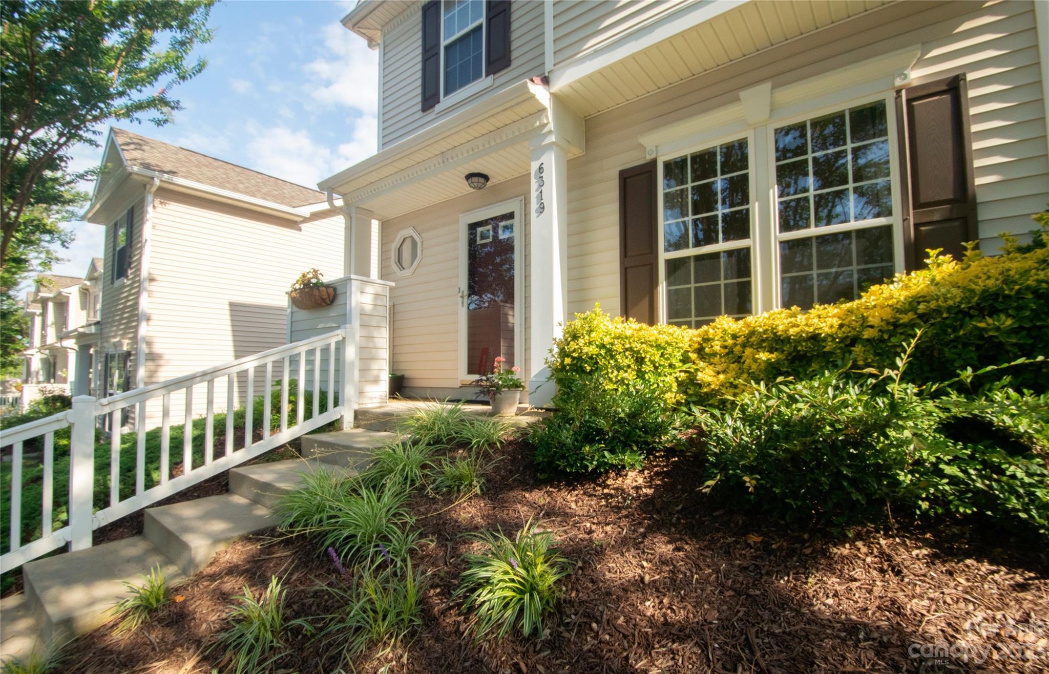 6319 Rhodins Lane Property Photo 3