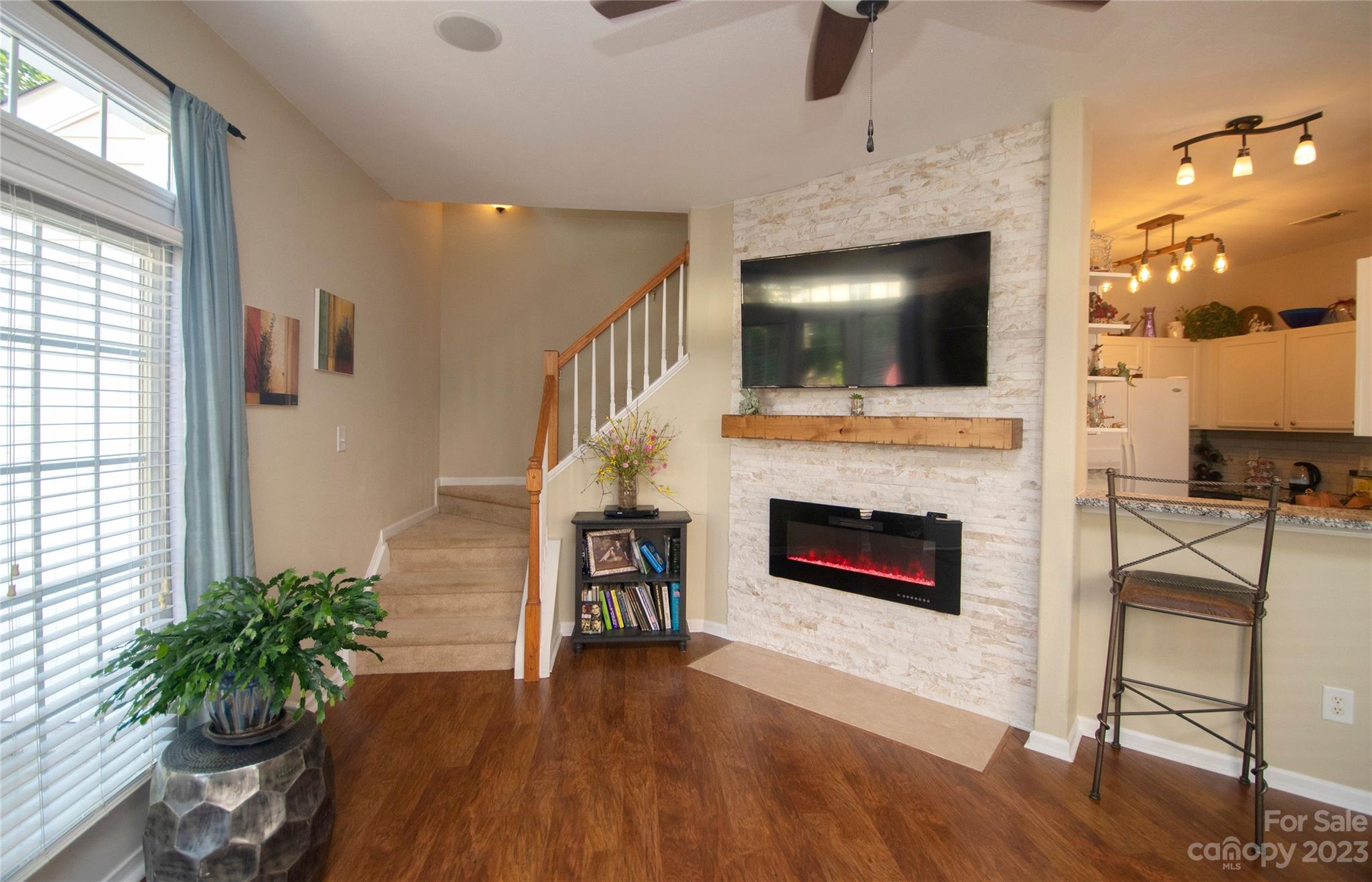 6319 Rhodins Lane Property Photo 16