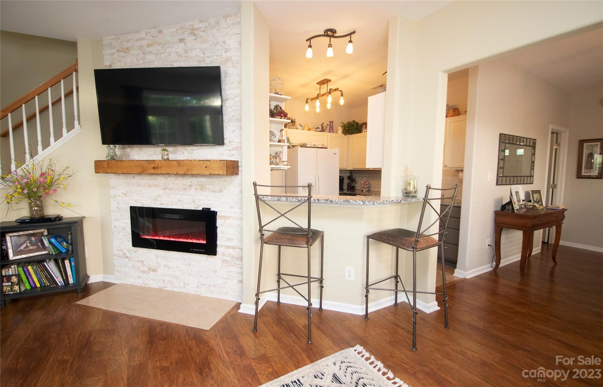 6319 Rhodins Lane Property Photo 17
