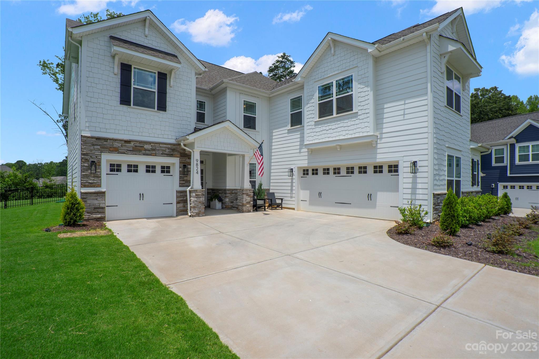 9824 Verdun Court Property Photo