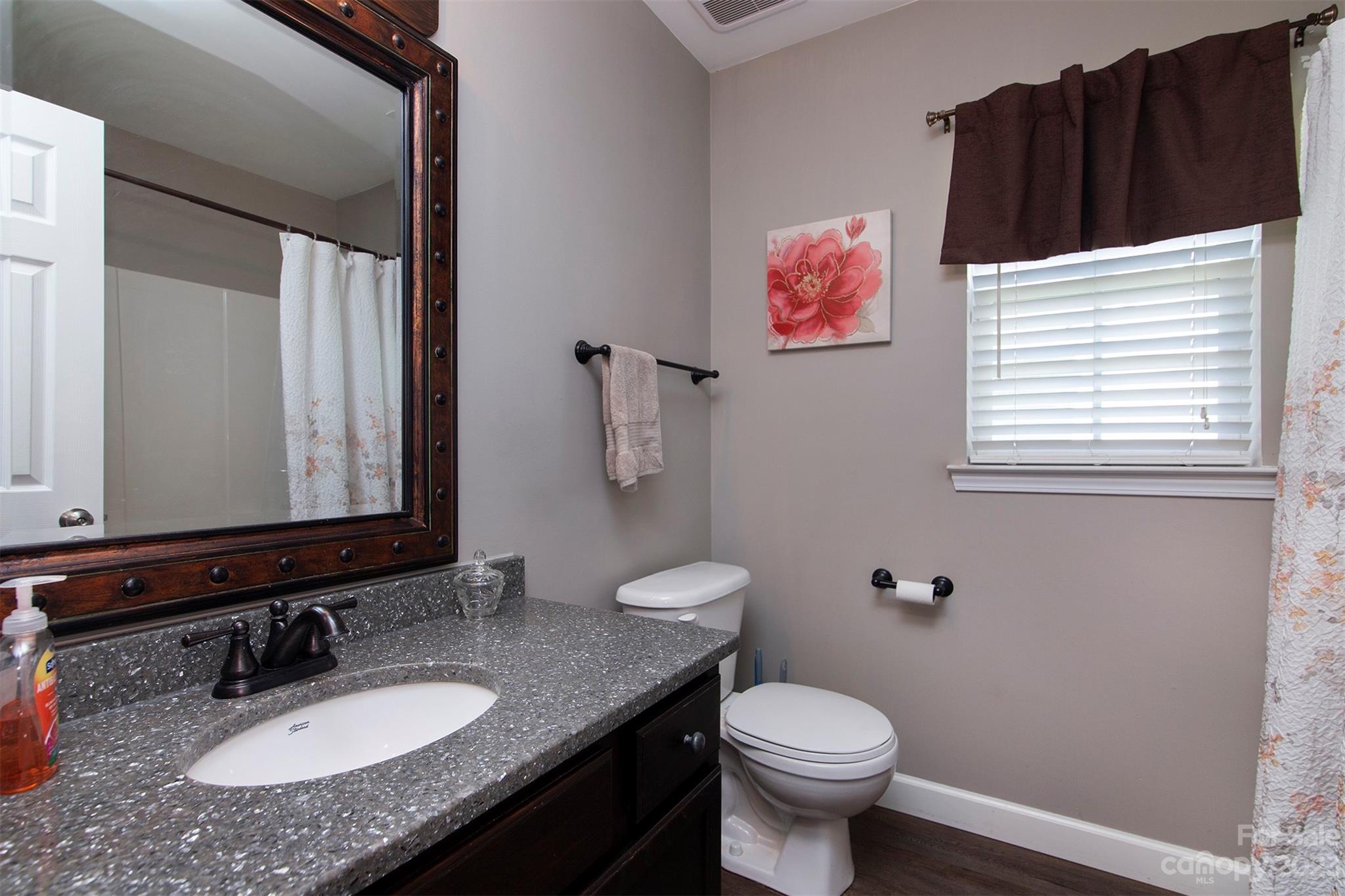 7050 Whittingham Drive Property Photo 16
