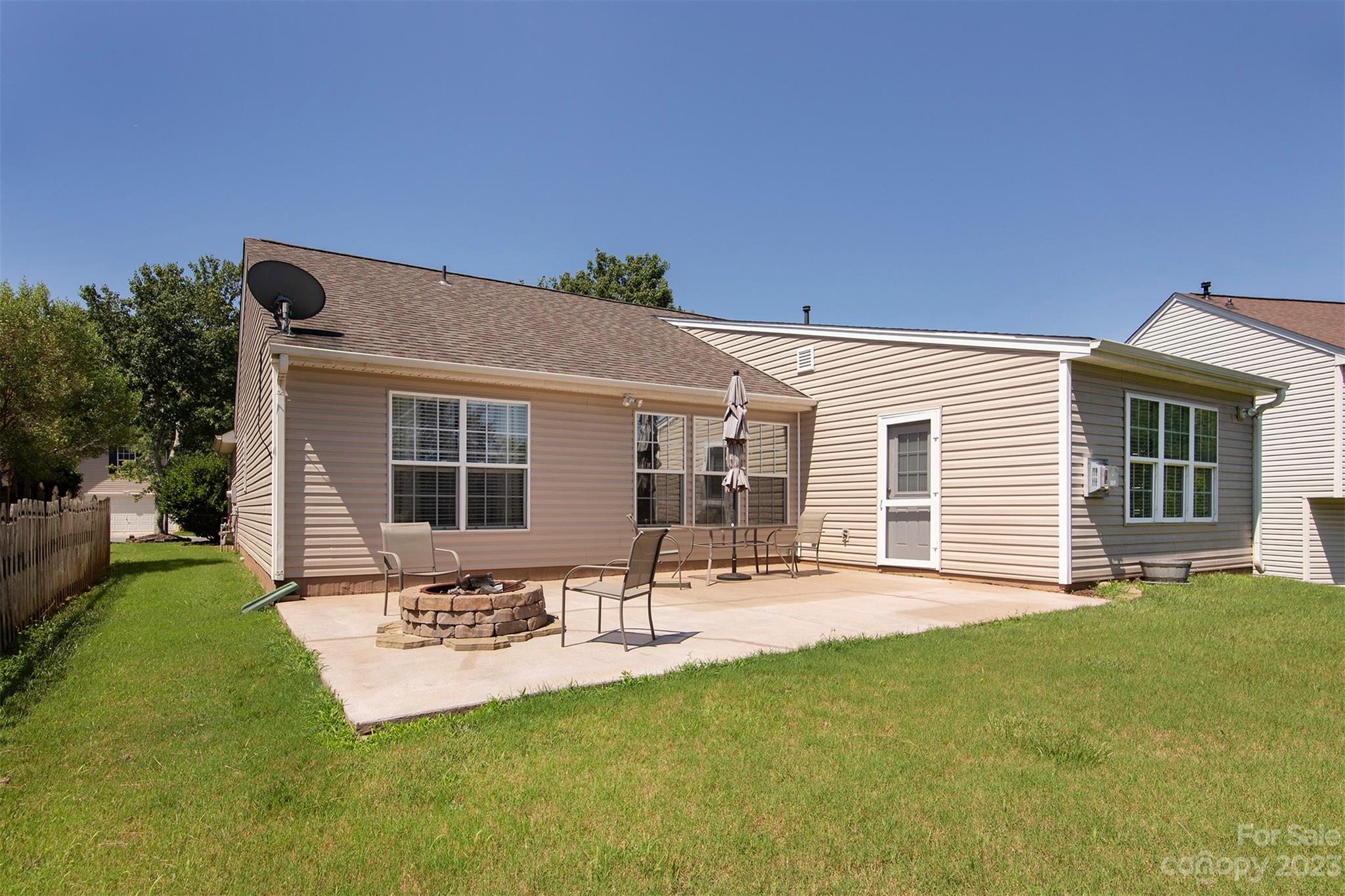 7050 Whittingham Drive Property Photo 20
