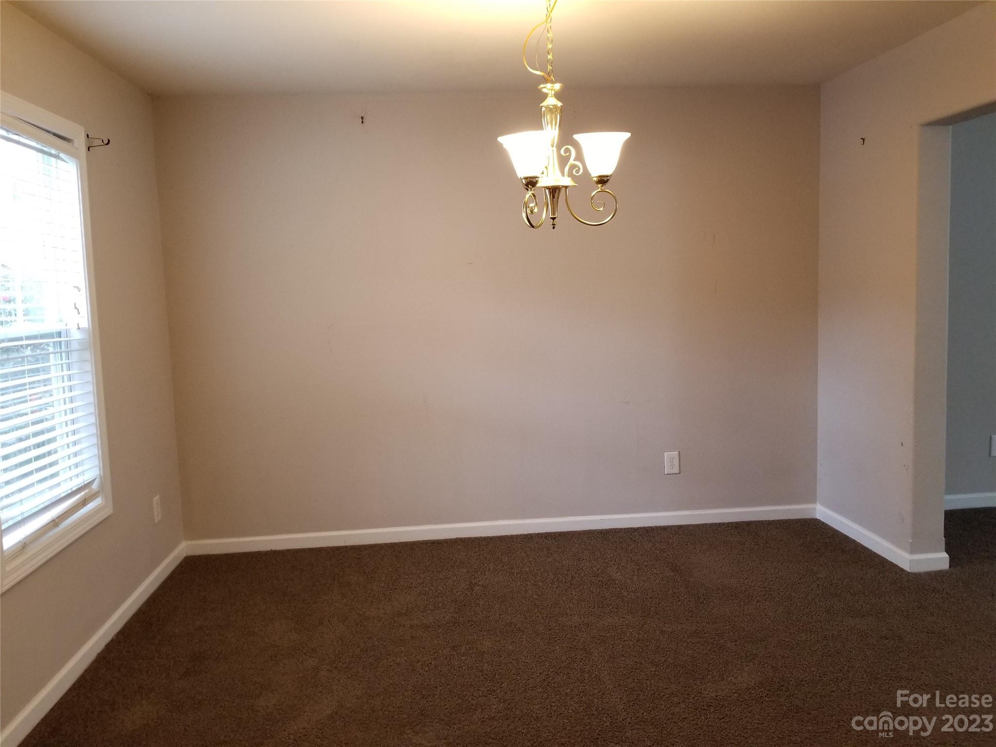 13410 Tartarian Court Property Photo 4