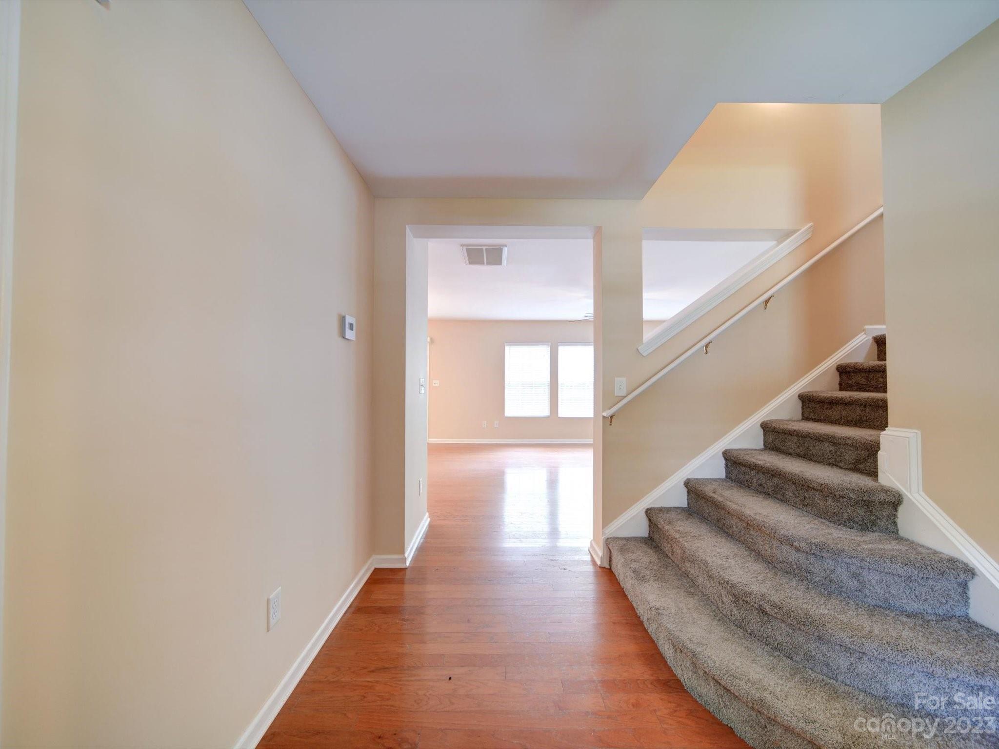 9221 Seamill Road Property Photo 4