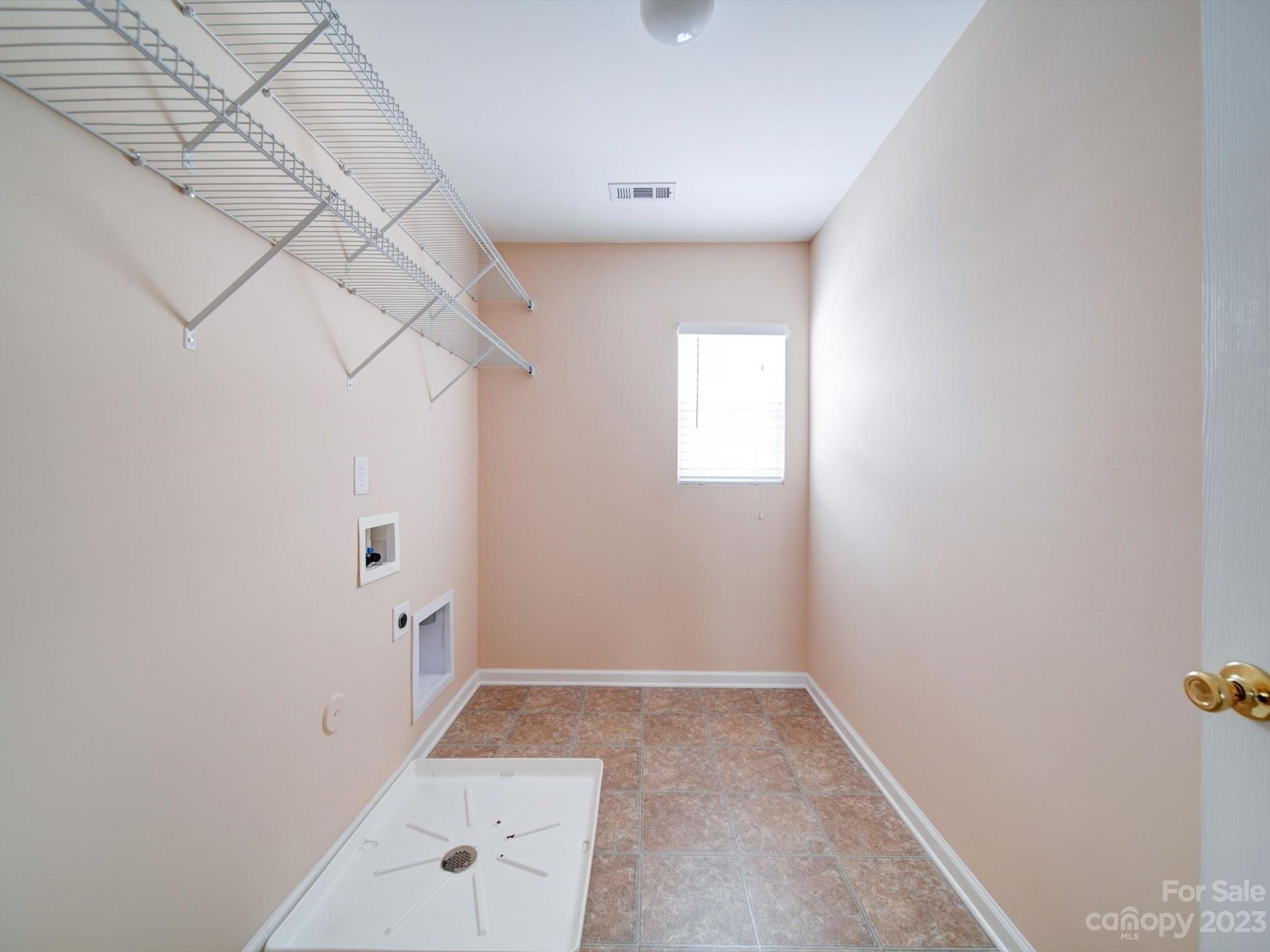 9221 Seamill Road Property Photo 30