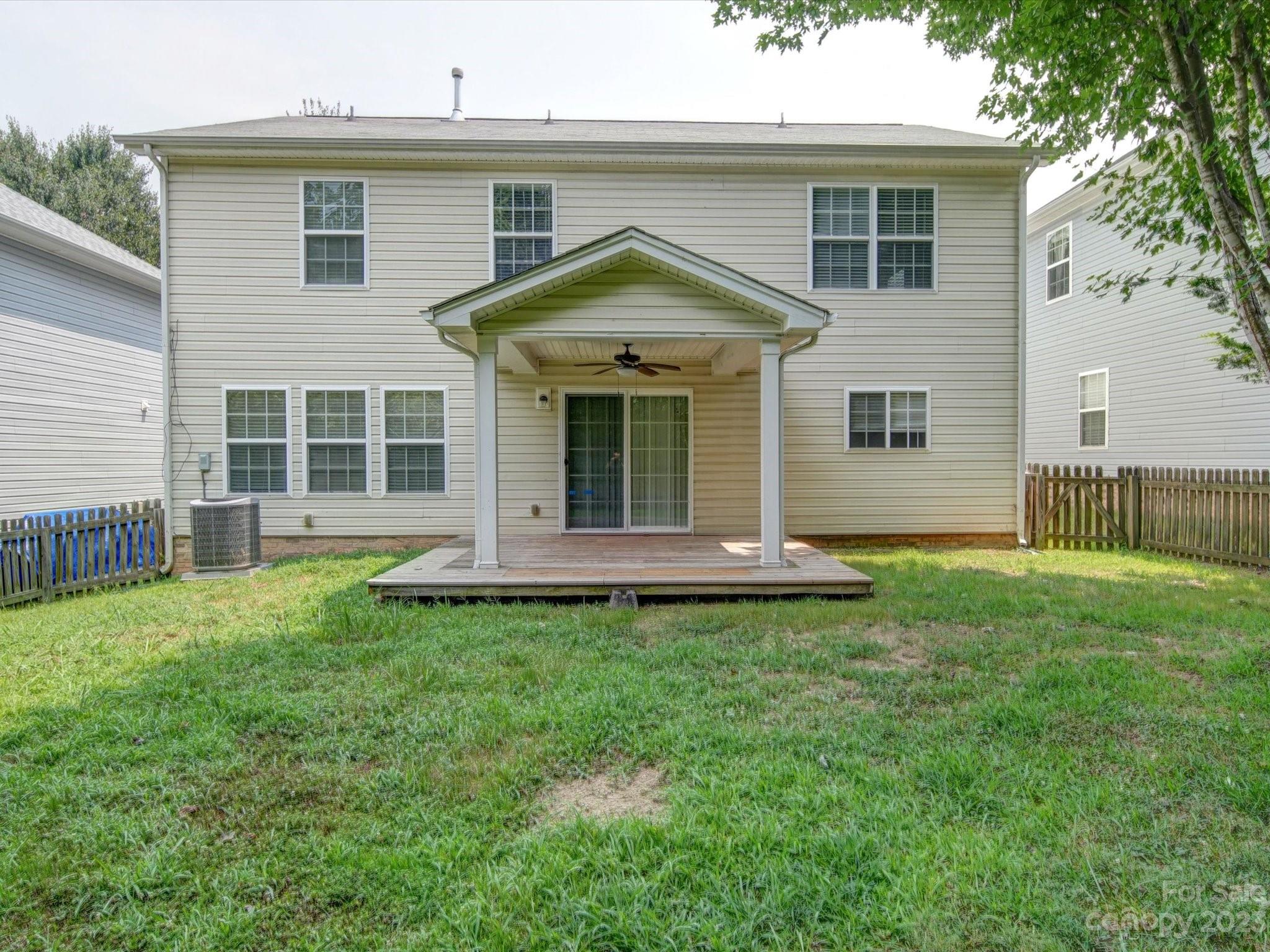9221 Seamill Road Property Photo 35
