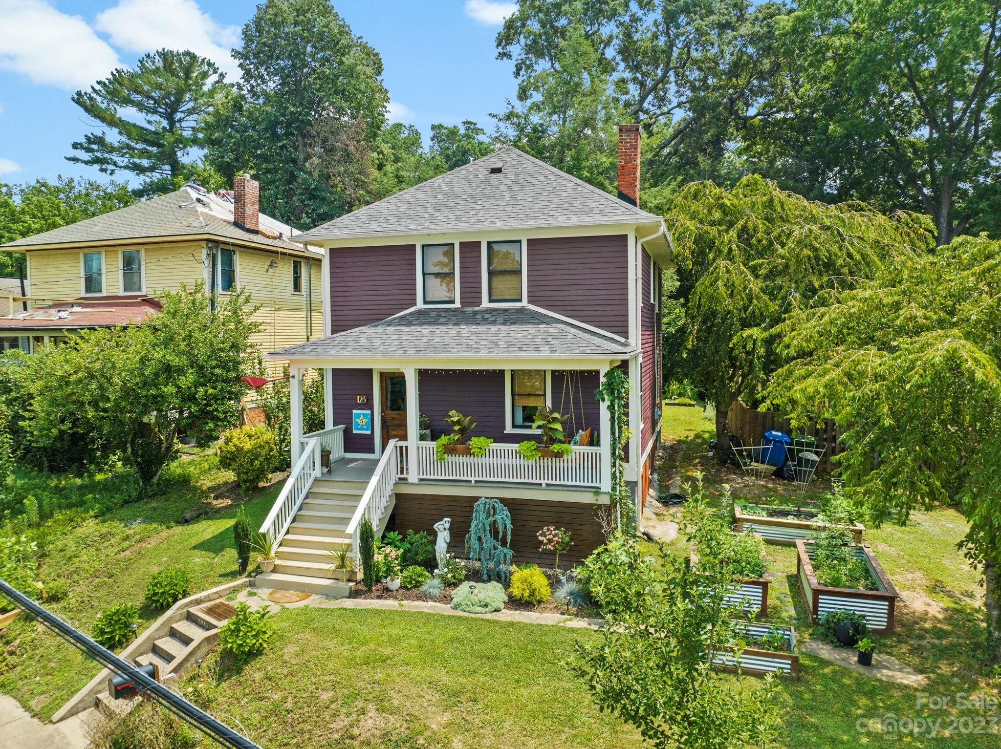 128 Mount Clare Avenue Property Photo 3