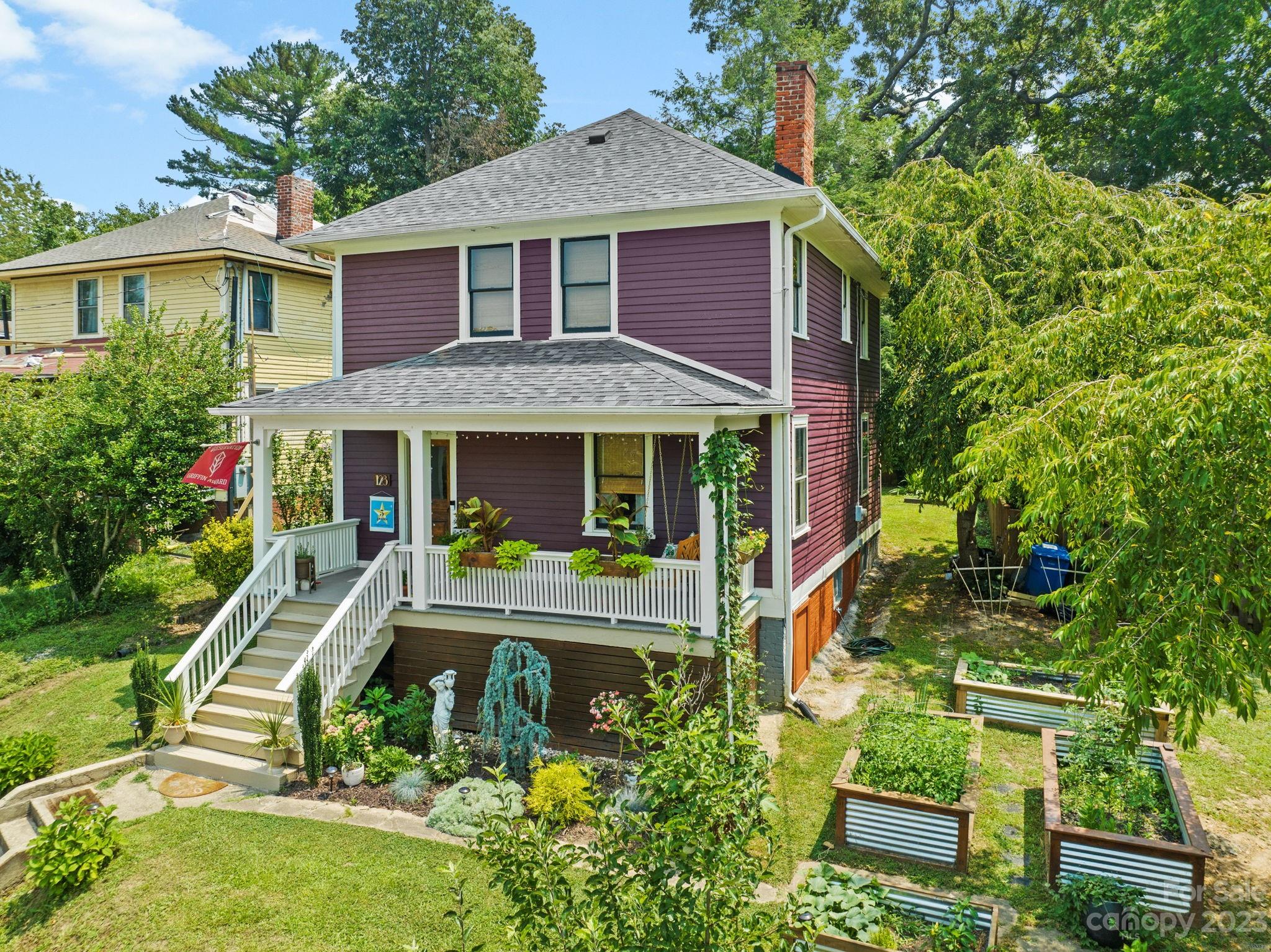 128 Mount Clare Avenue Property Photo 4