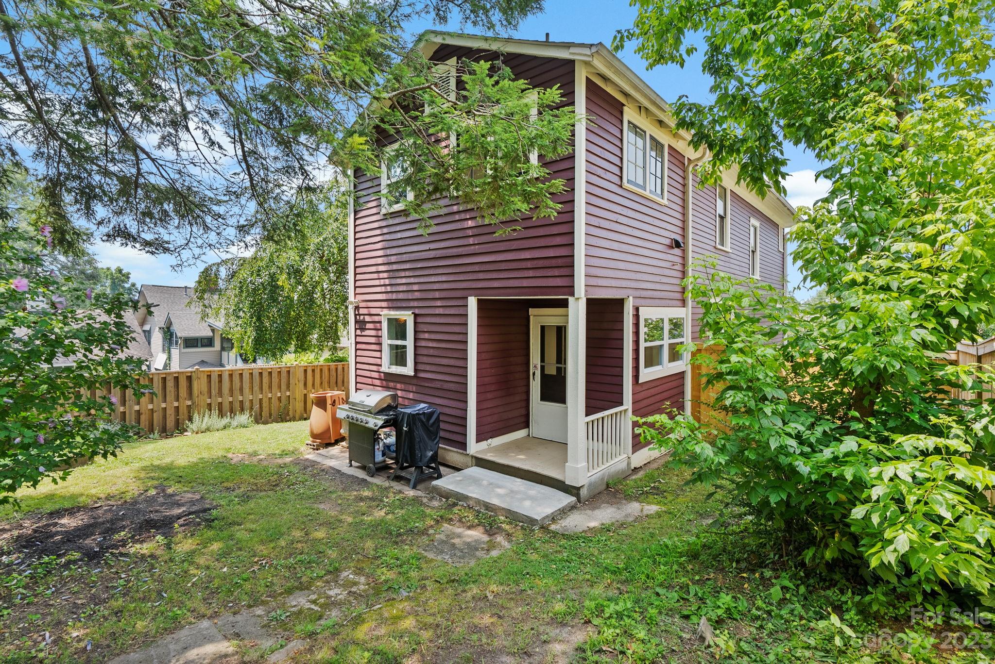 128 Mount Clare Avenue Property Photo 43