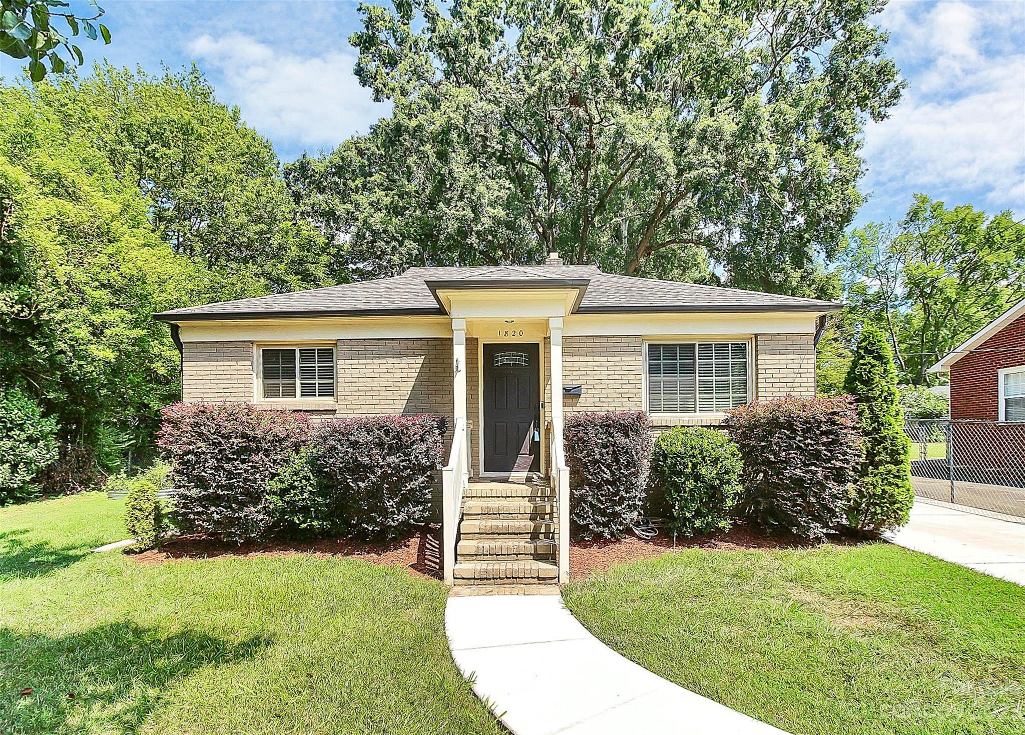 1820 Summey Avenue Property Photo 1
