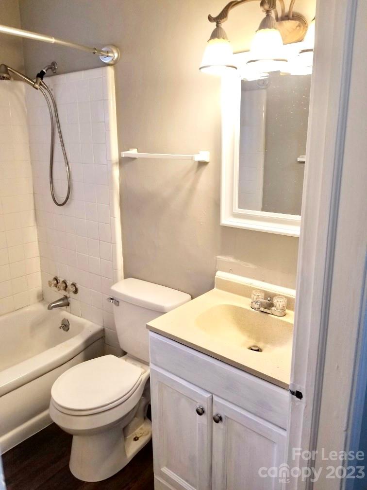2211 Orton Street Property Photo 13