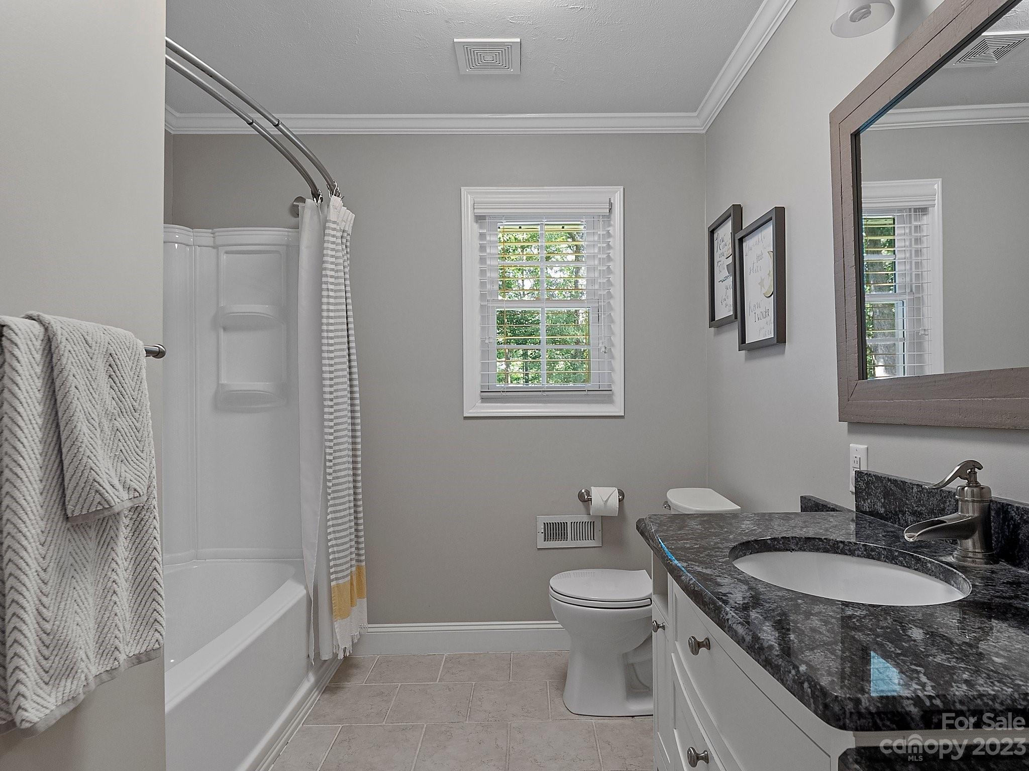 409 E Unionville Indian Trail Road Property Photo 21
