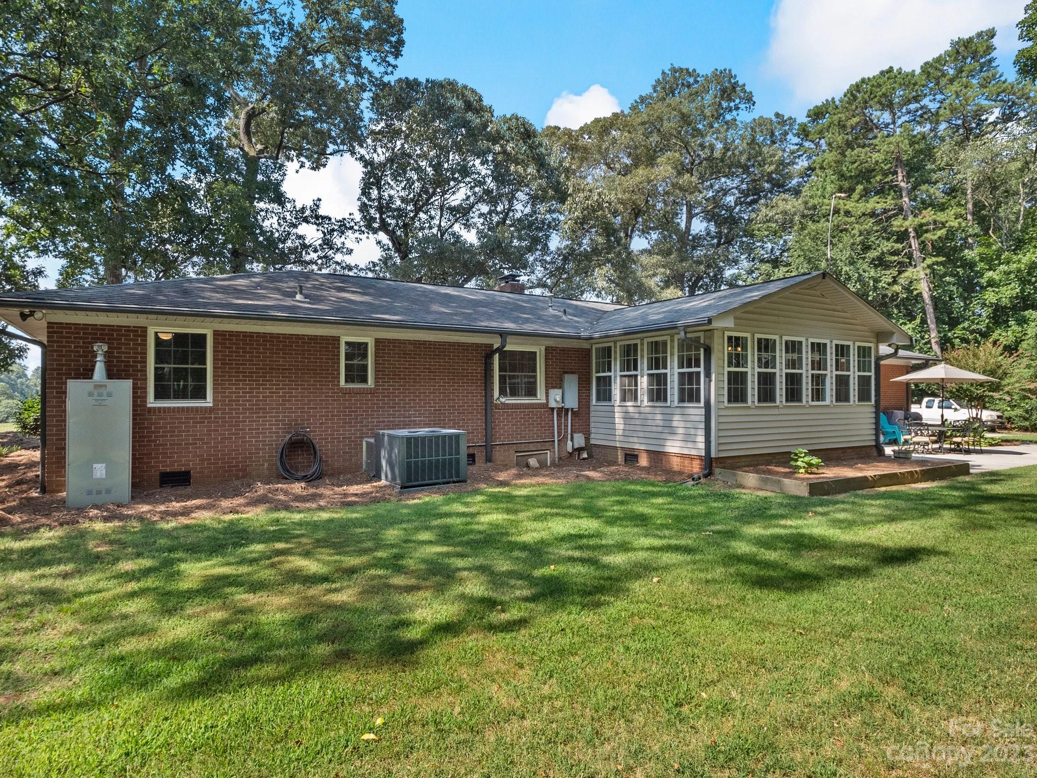 409 E Unionville Indian Trail Road Property Photo 31