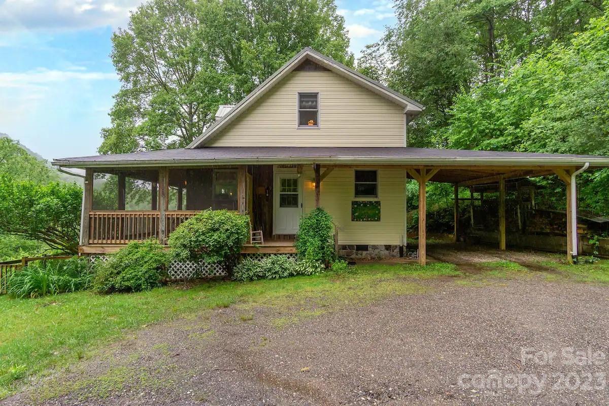 239 Elk Shoals Creek Road Property Photo 1