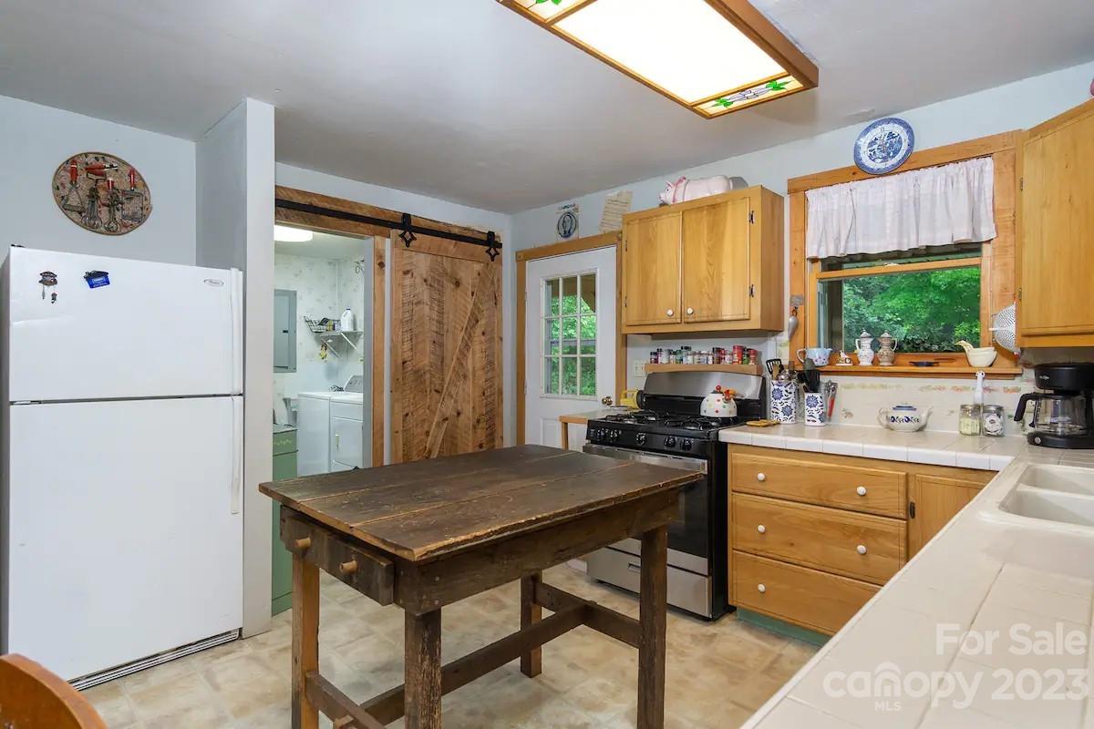 239 Elk Shoals Creek Road Property Photo 8