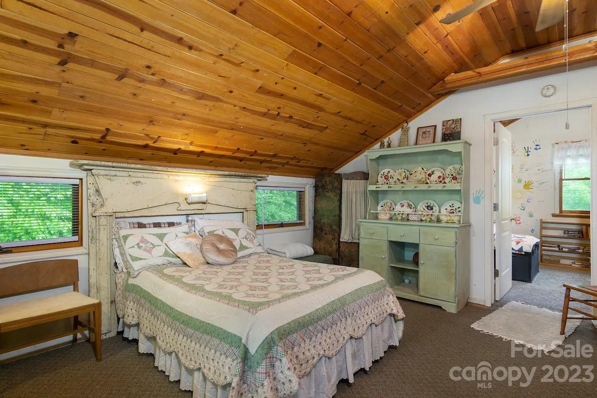 239 Elk Shoals Creek Road Property Photo 17