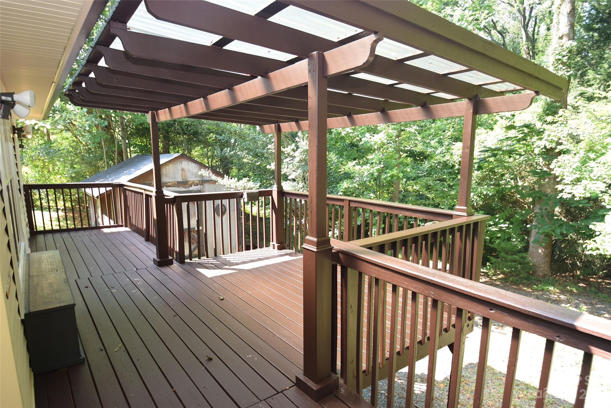 8429 Fieldwood Road Property Photo 6