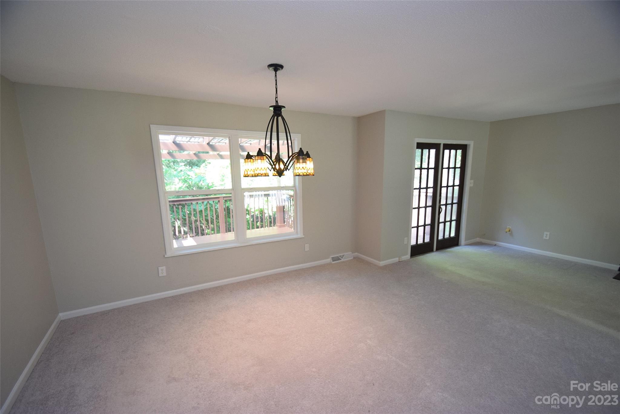 8429 Fieldwood Road Property Photo 10