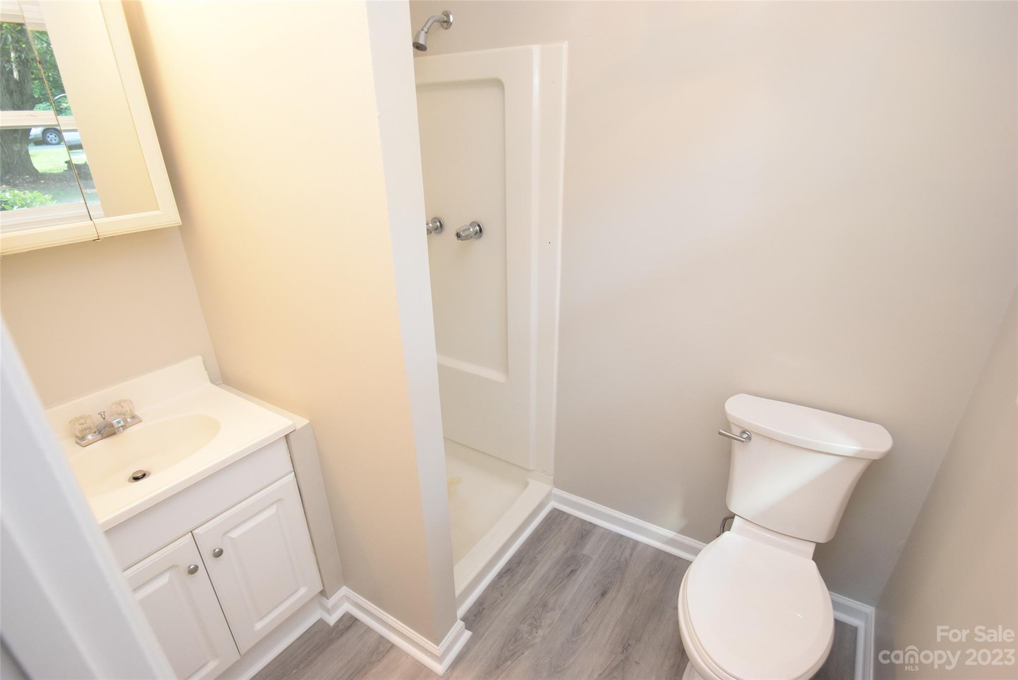 8429 Fieldwood Road Property Photo 22