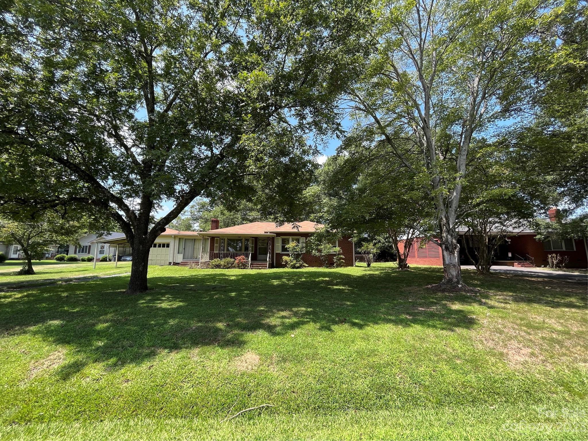 1818 Pennsylvania Avenue Property Photo 3