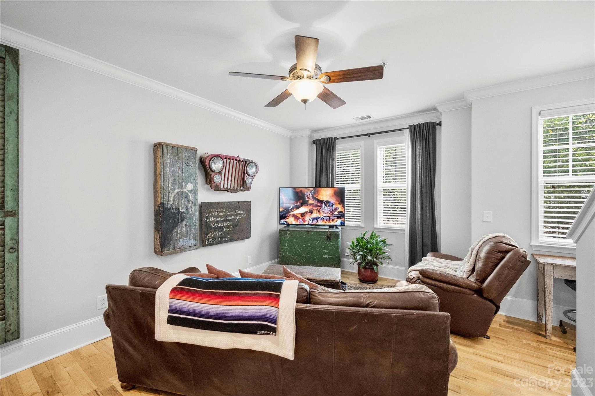 618 Raya Court Property Photo 19