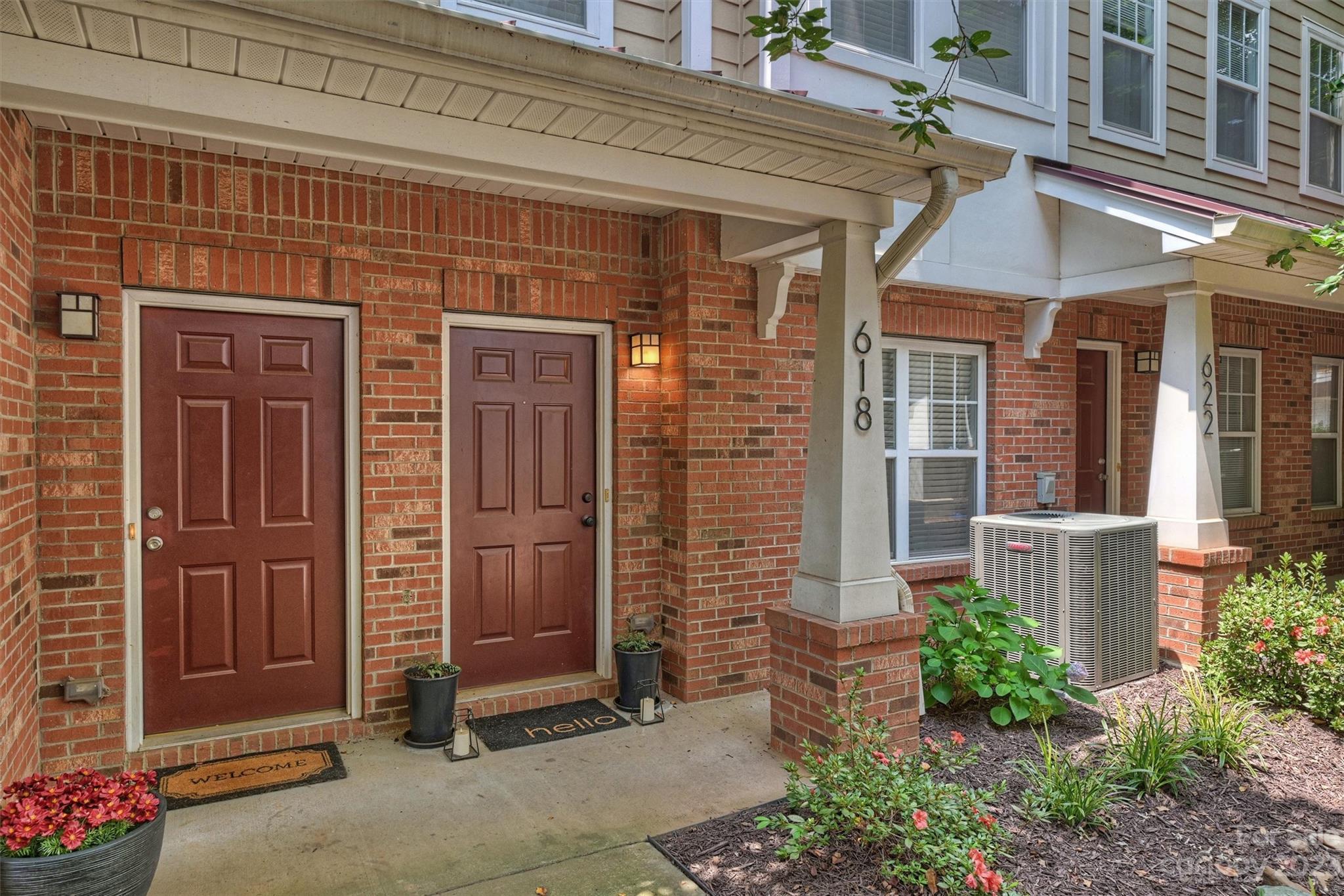 618 Raya Court Property Photo 40