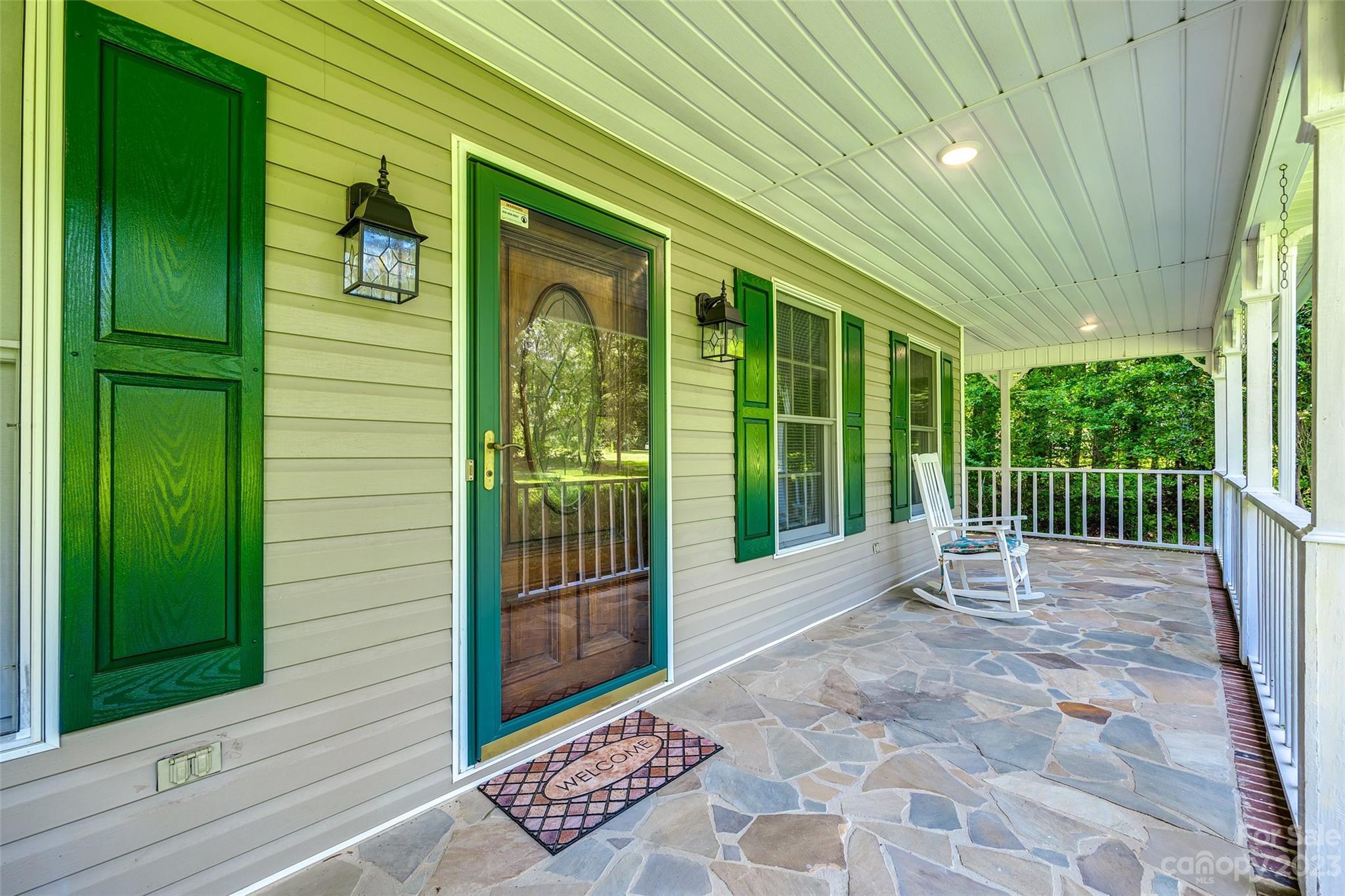 3539 Autumn Lake Drive Property Photo 4