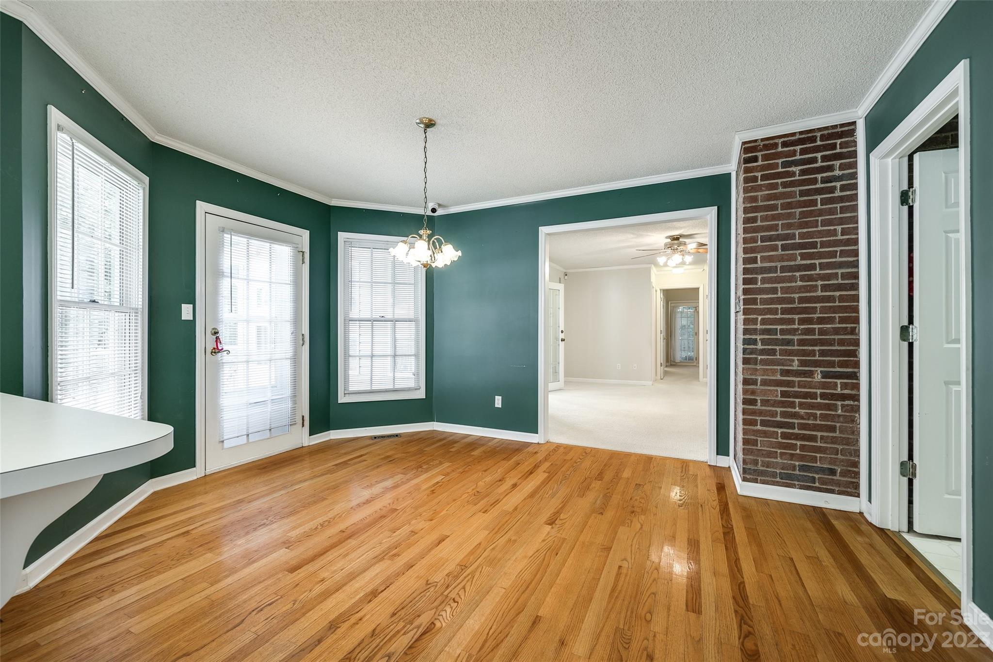 3539 Autumn Lake Drive Property Photo 12