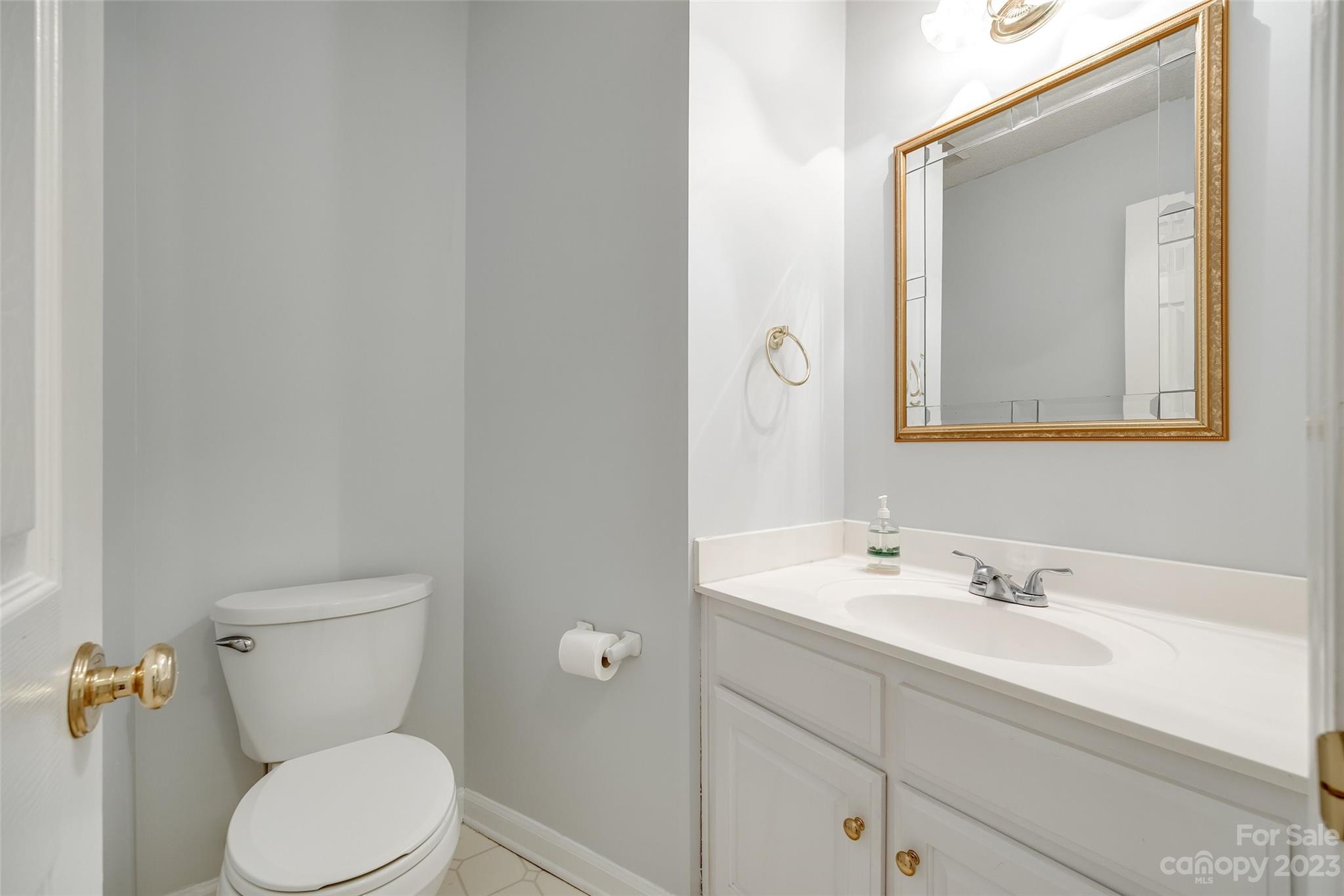 3539 Autumn Lake Drive Property Photo 16
