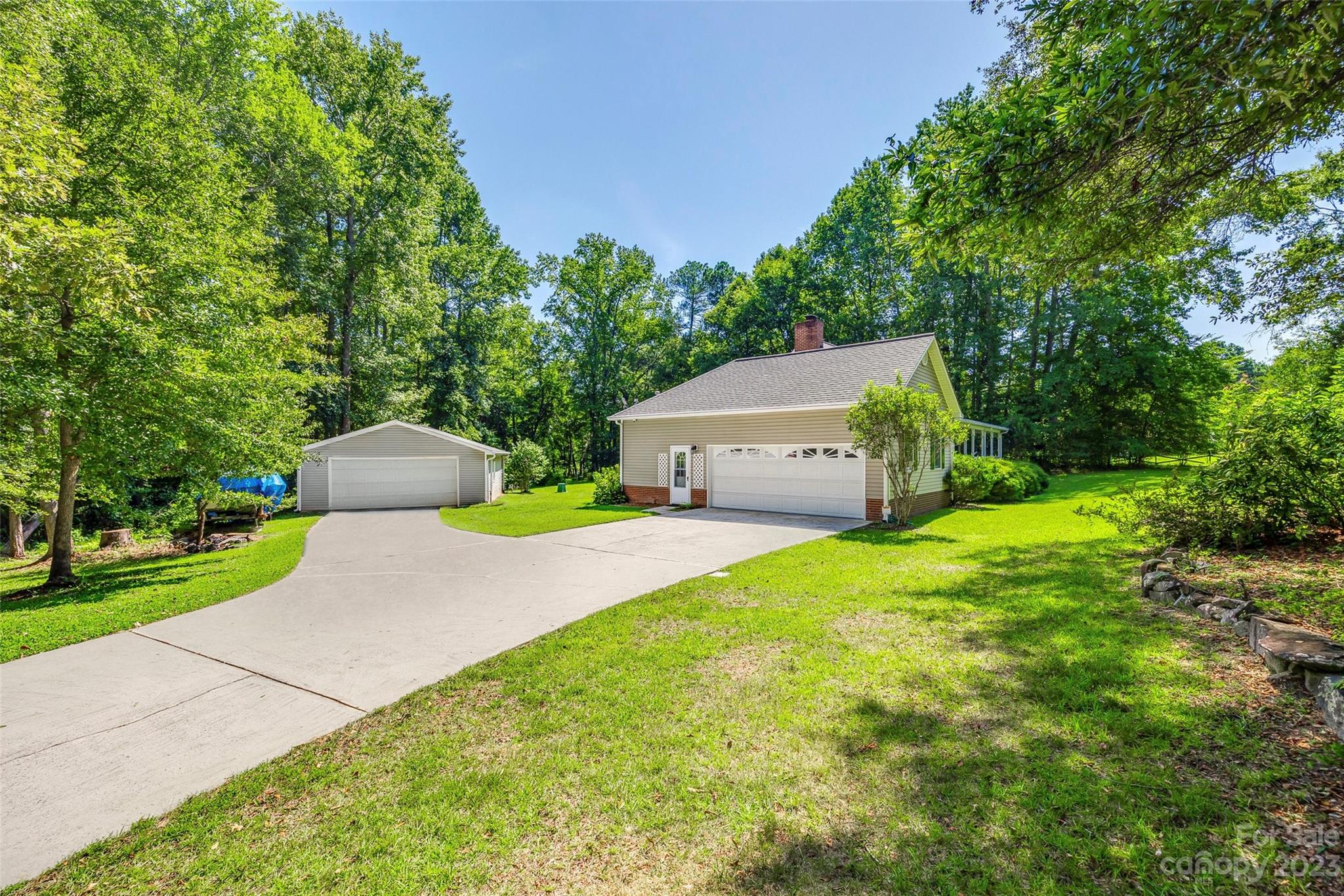 3539 Autumn Lake Drive Property Photo 37