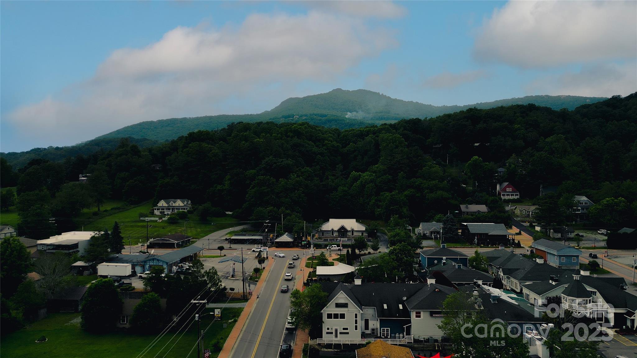 243+/- Dobbin Road Property Photo 20