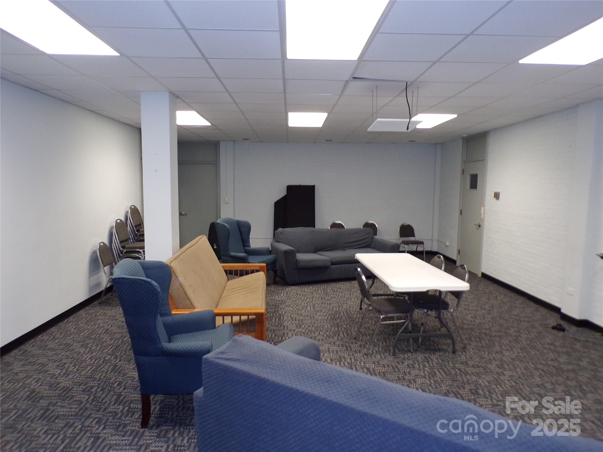 150 Westwood Place Property Photo 16