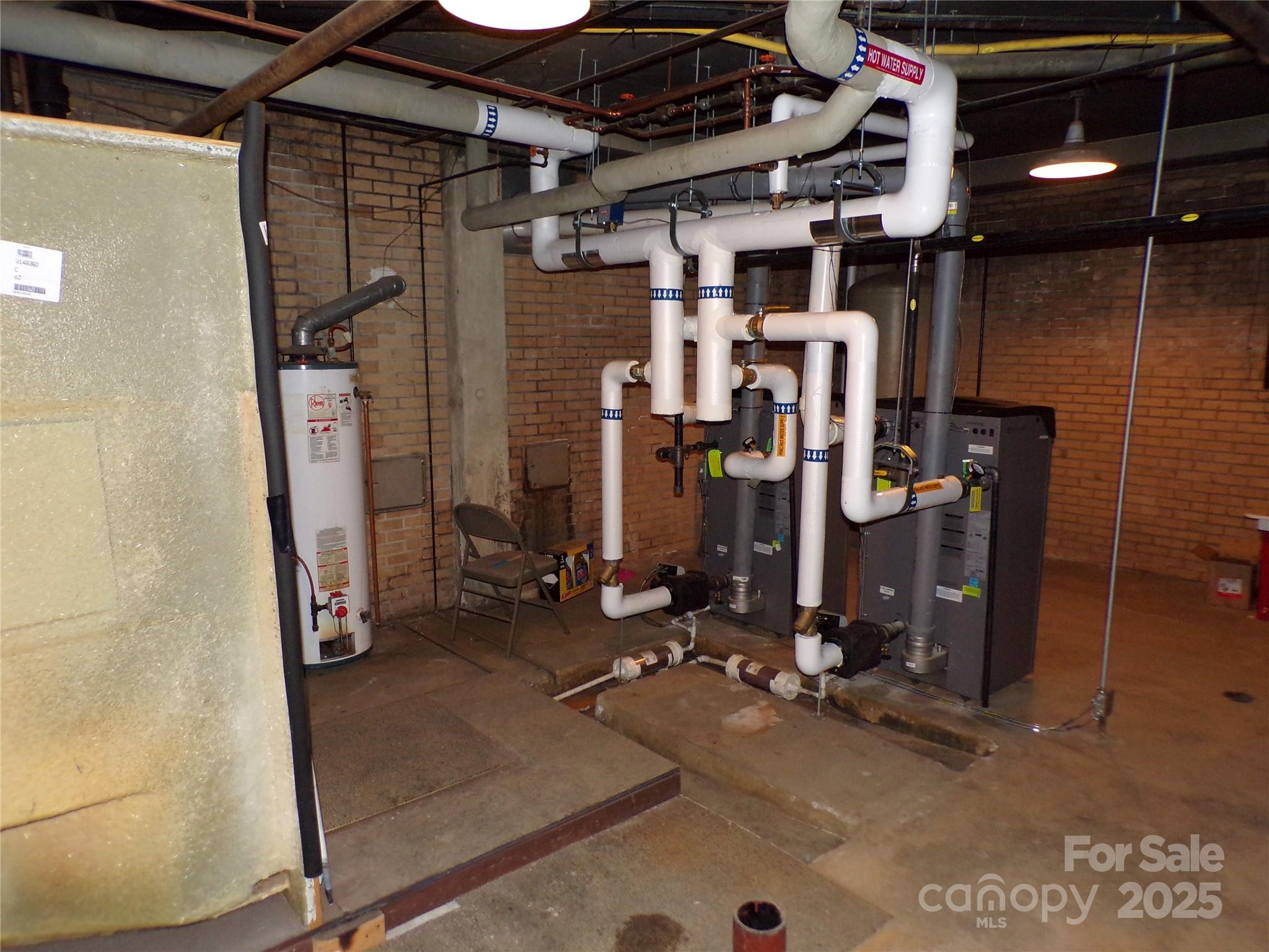150 Westwood Place Property Photo 17