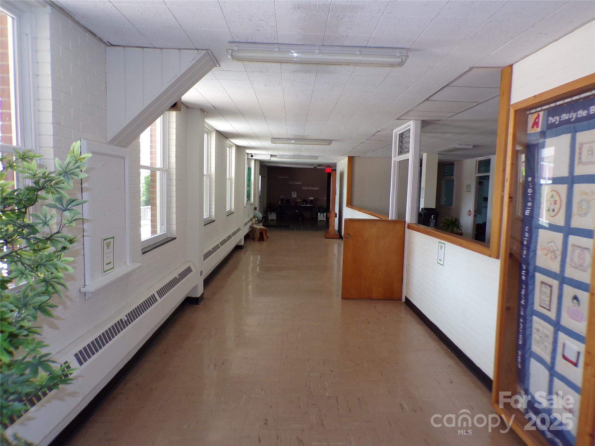 150 Westwood Place Property Photo 22