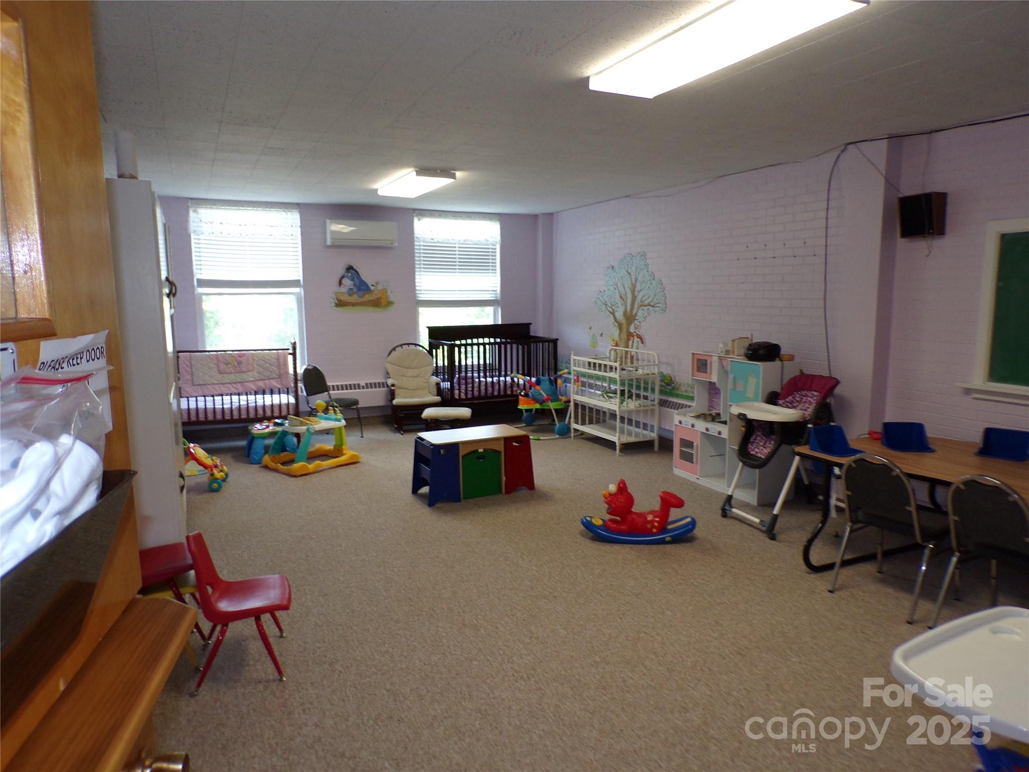 150 Westwood Place Property Photo 25